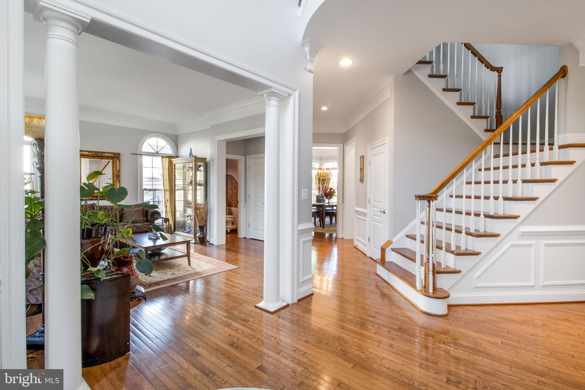 LANSDOWNE ON THE POTOMAC - Residential