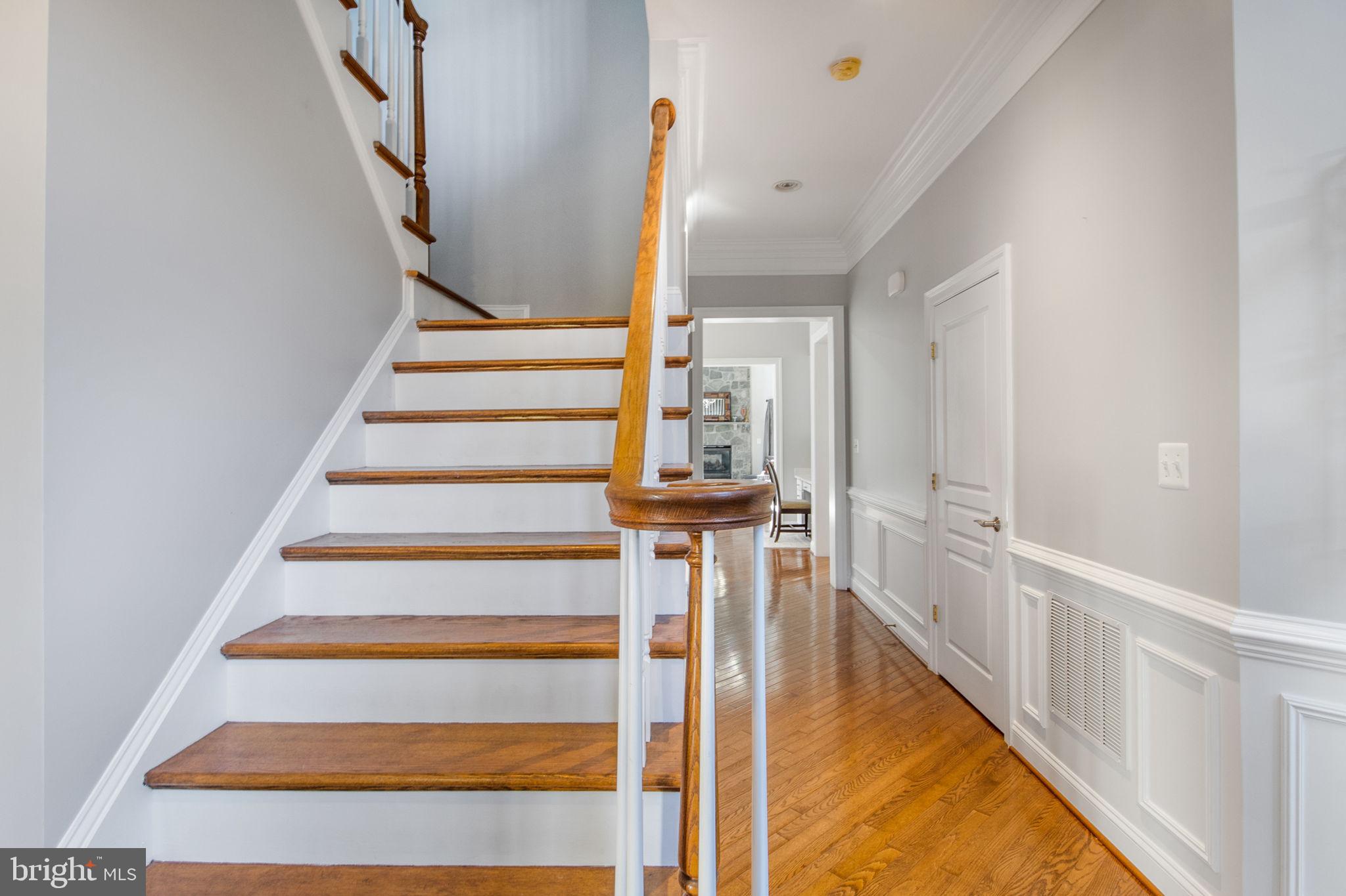 LANSDOWNE ON THE POTOMAC - Residential