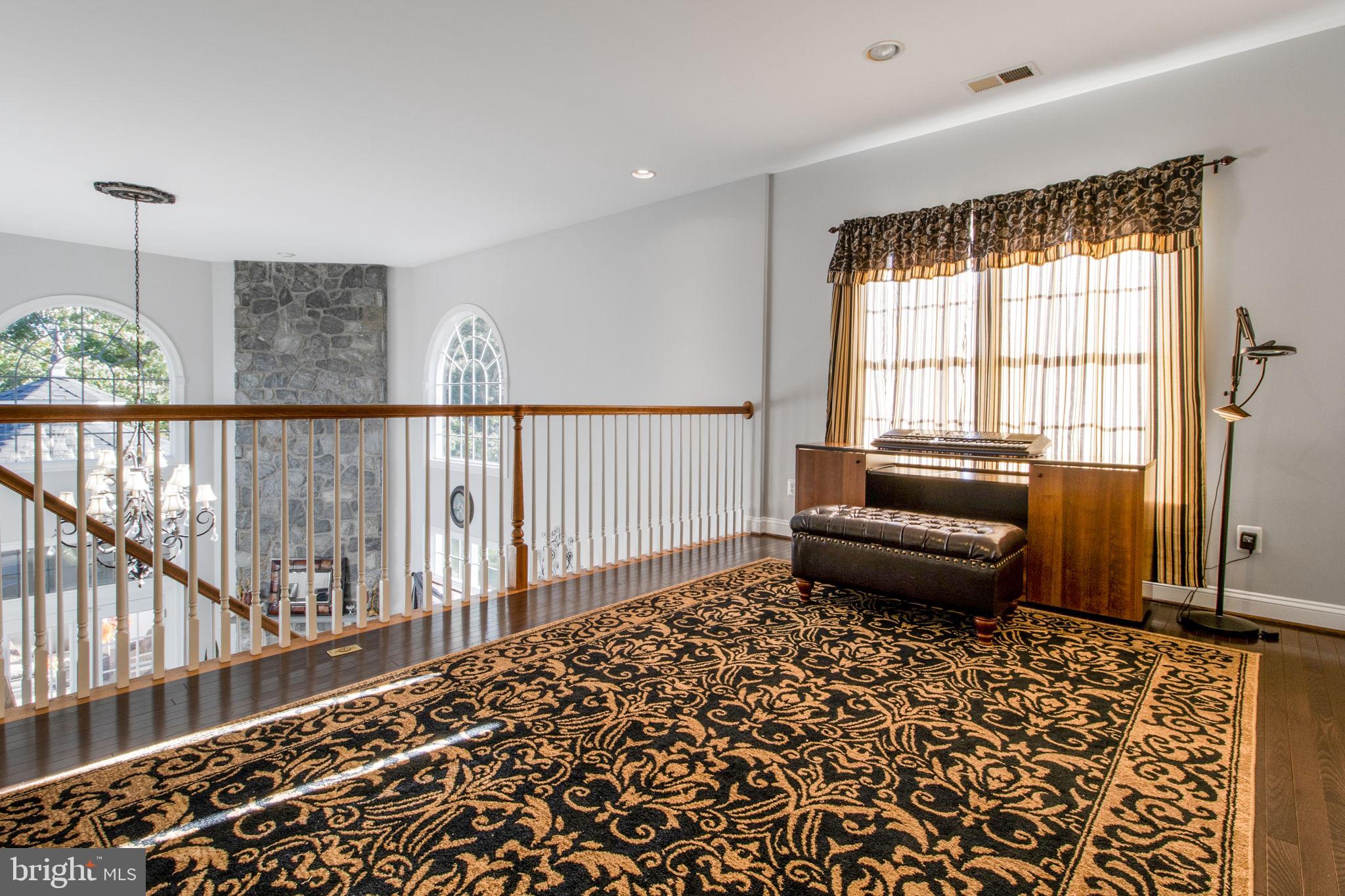 LANSDOWNE ON THE POTOMAC - Residential