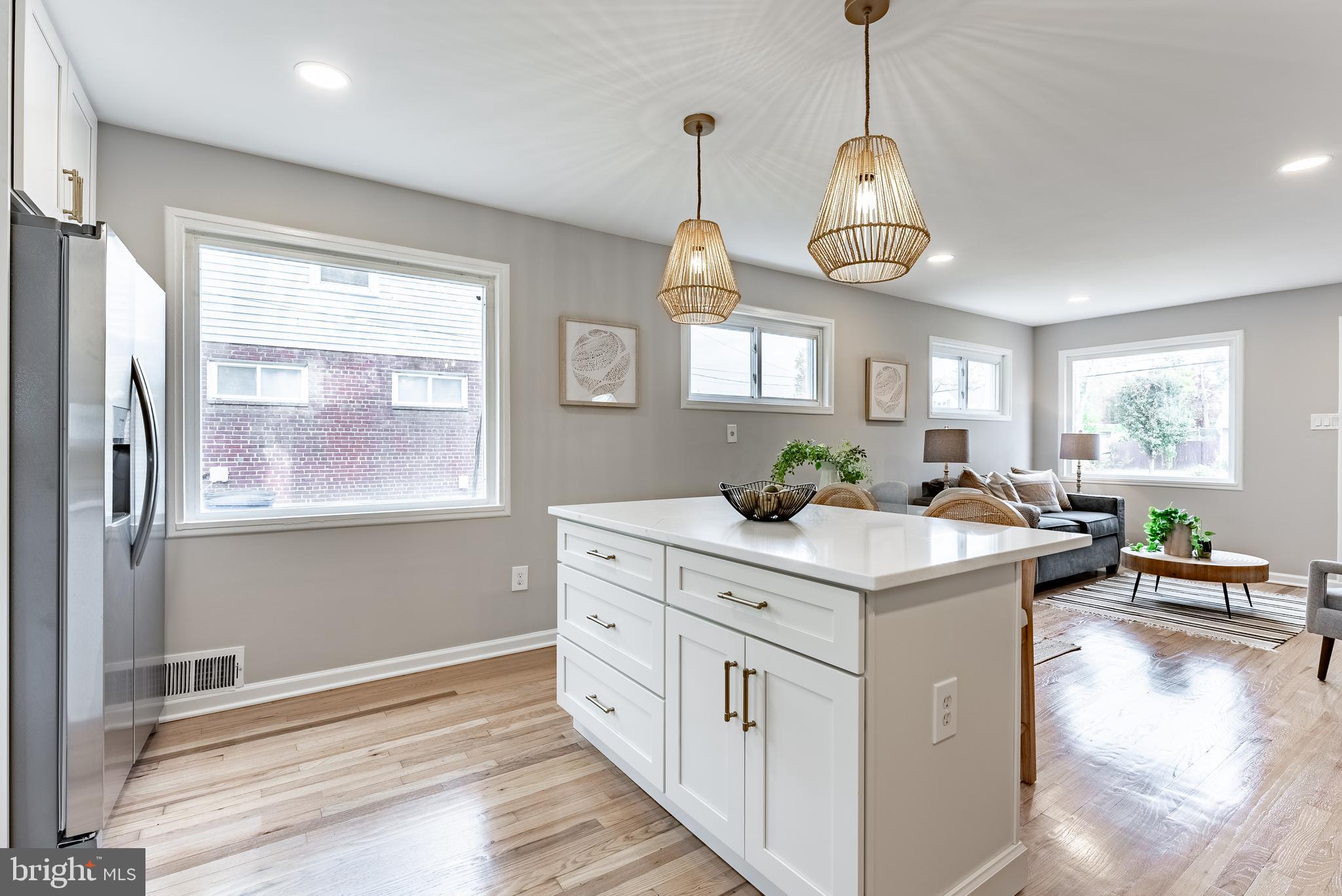 BUCKNELL MANOR - Residential