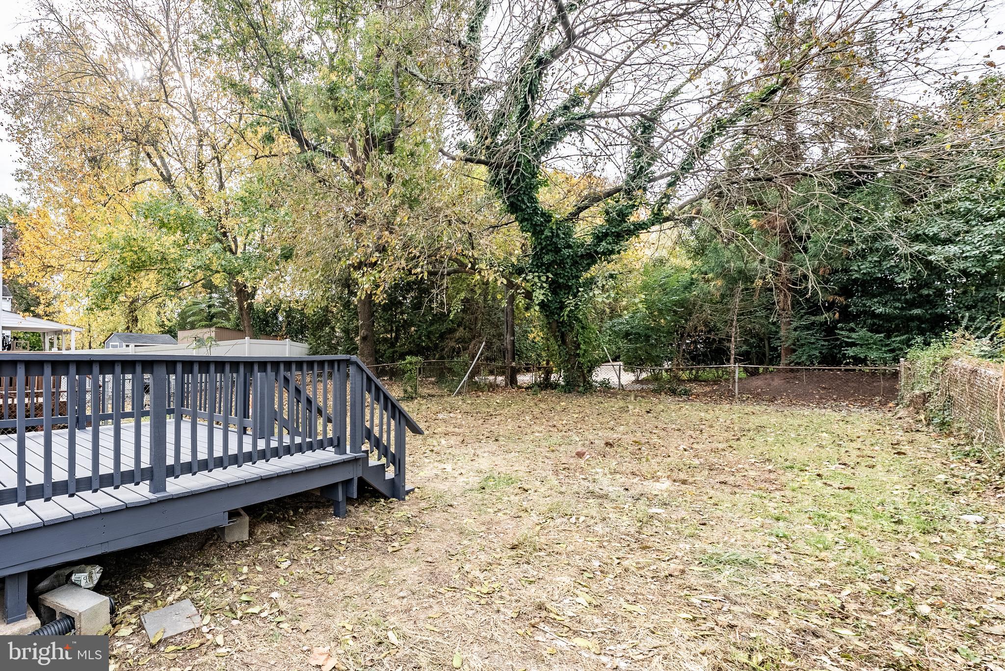 BUCKNELL MANOR - Residential