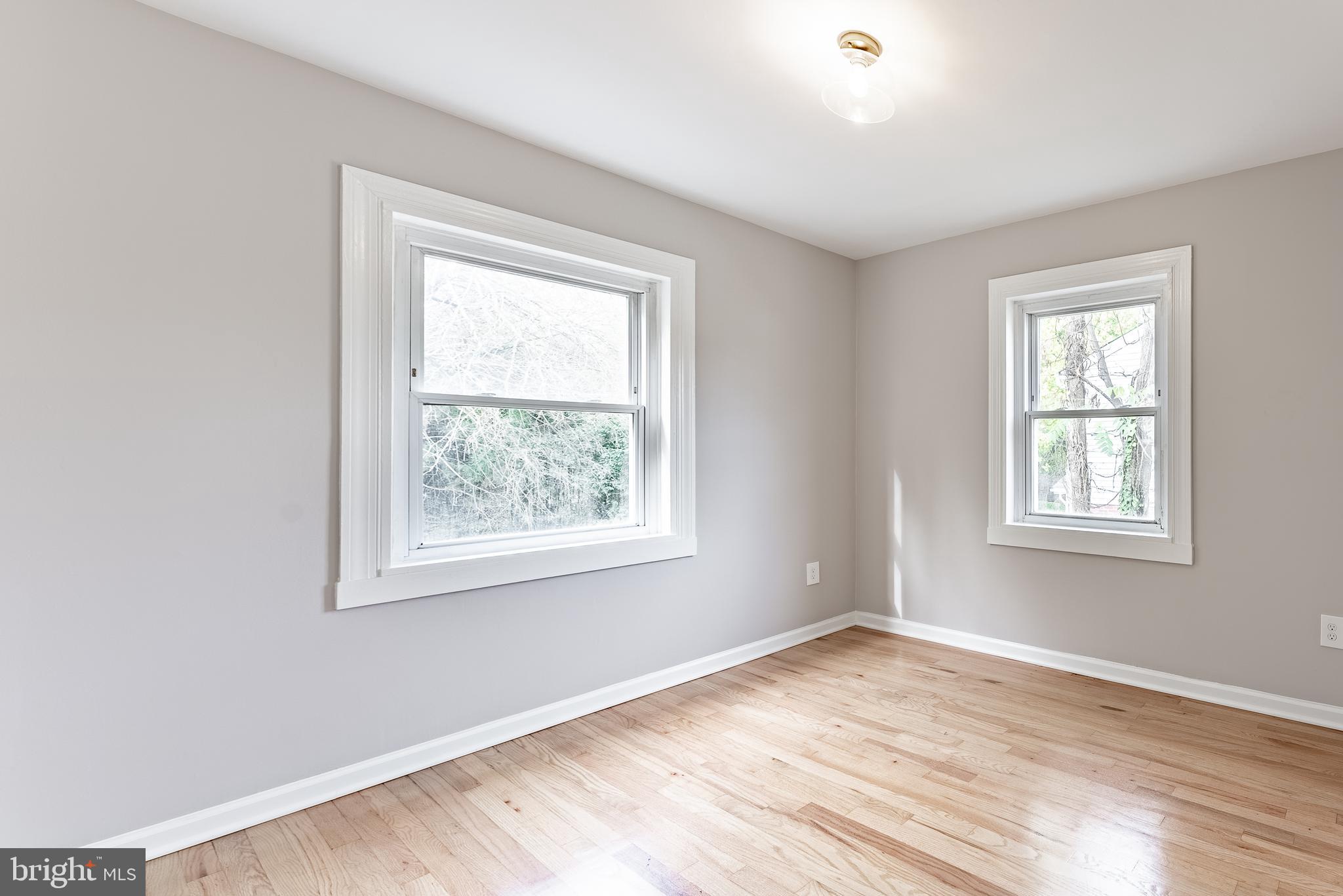 BUCKNELL MANOR - Residential