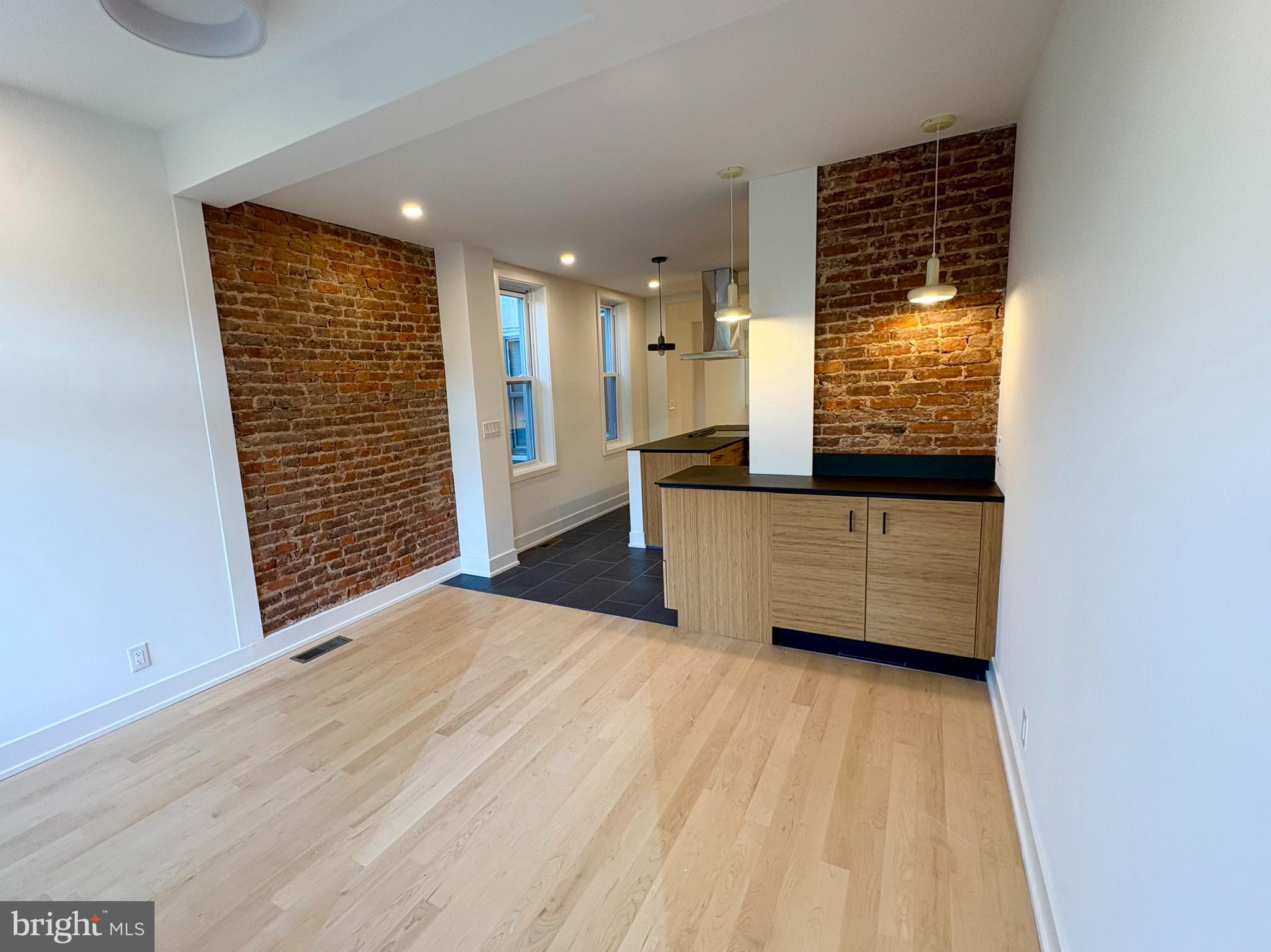 PHILADELPHIA - Residential