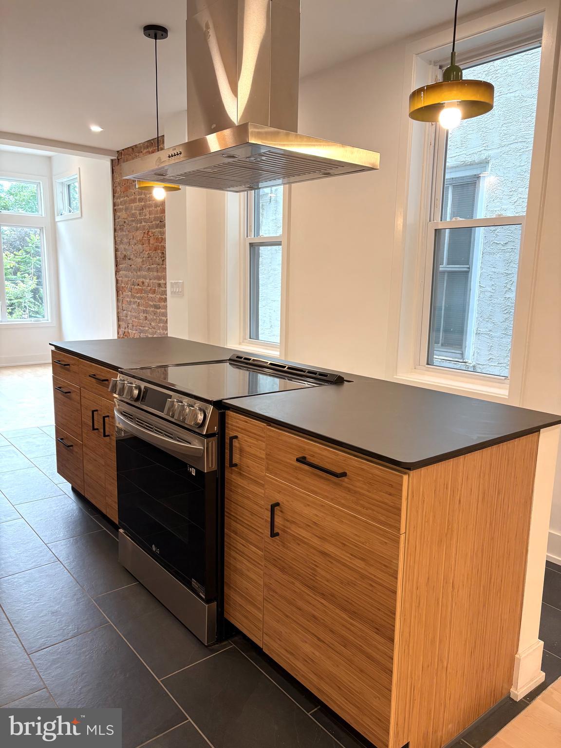 PHILADELPHIA - Residential