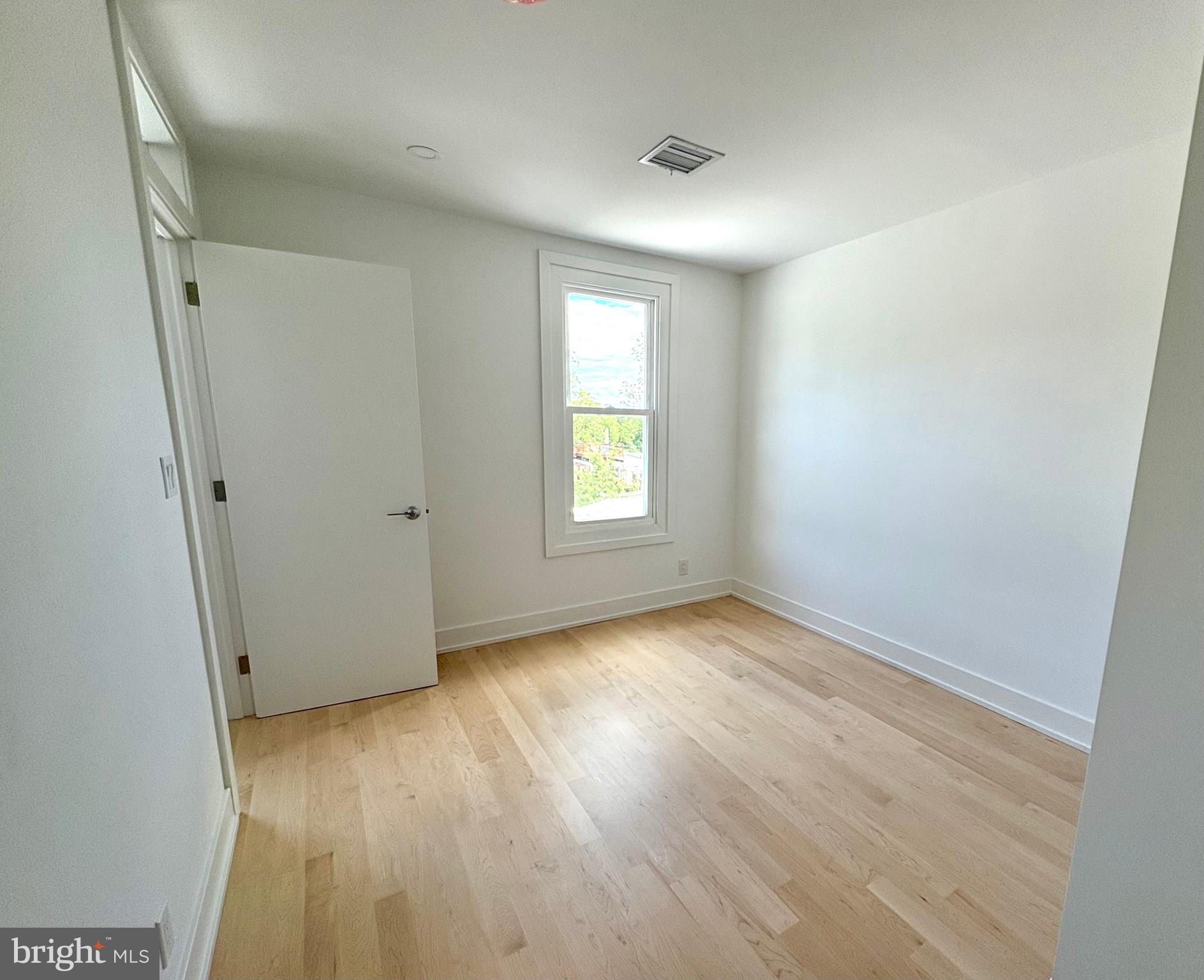 PHILADELPHIA - Residential