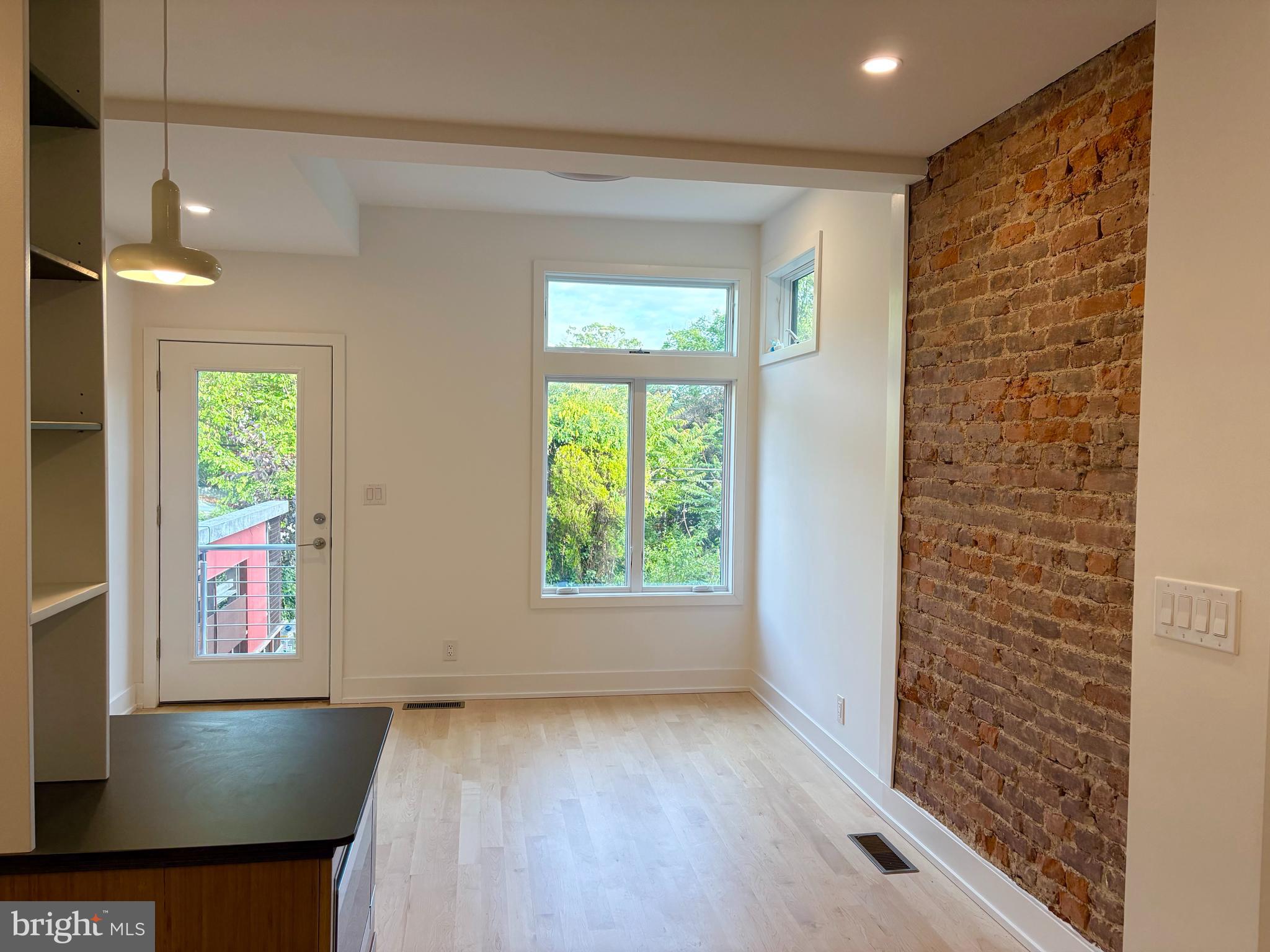 PHILADELPHIA - Residential