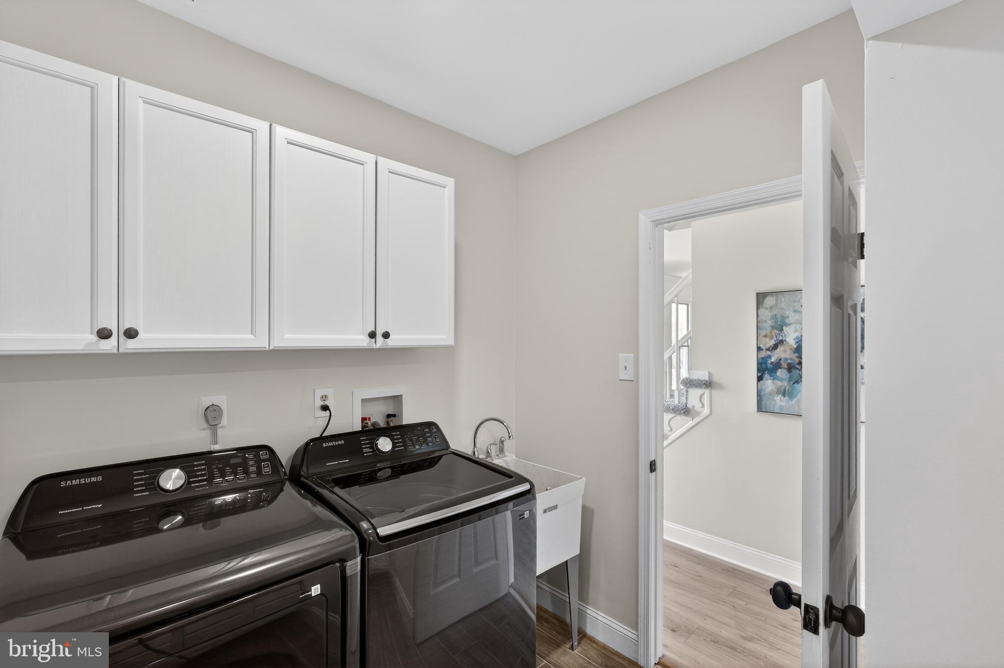 HAMPTON CHASE - Residential