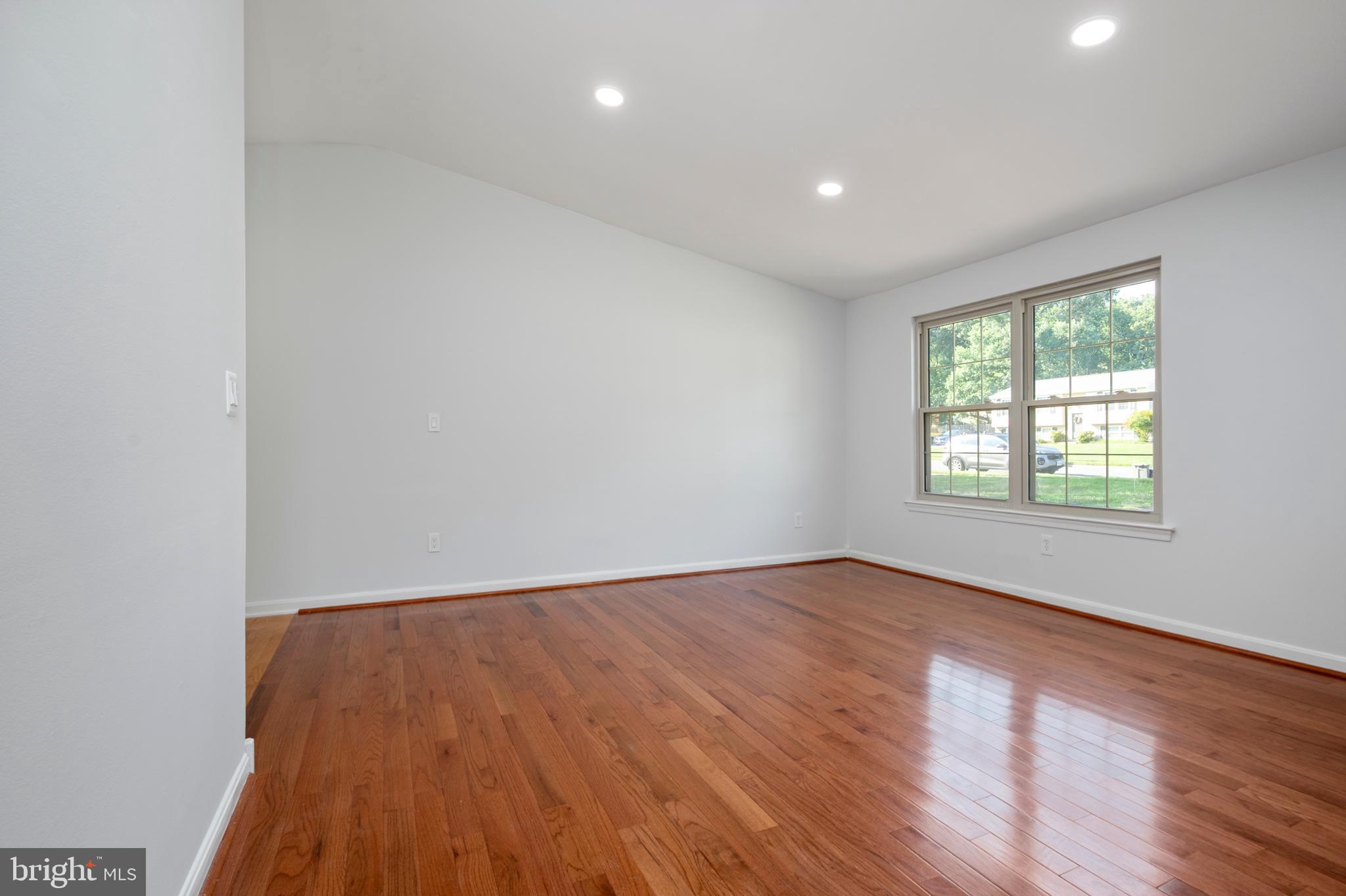 PLEASANT VALLEY - Residential