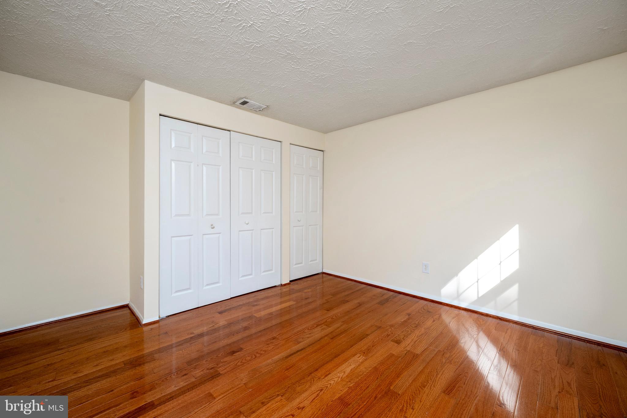 PLEASANT VALLEY - Residential