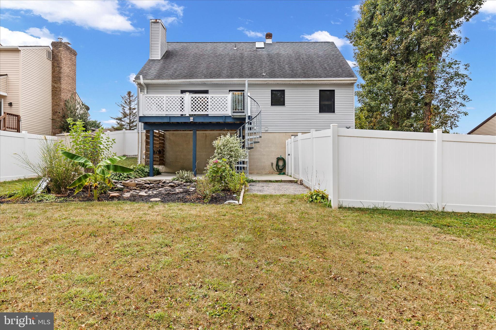 RAINBOW HILLS - Residential