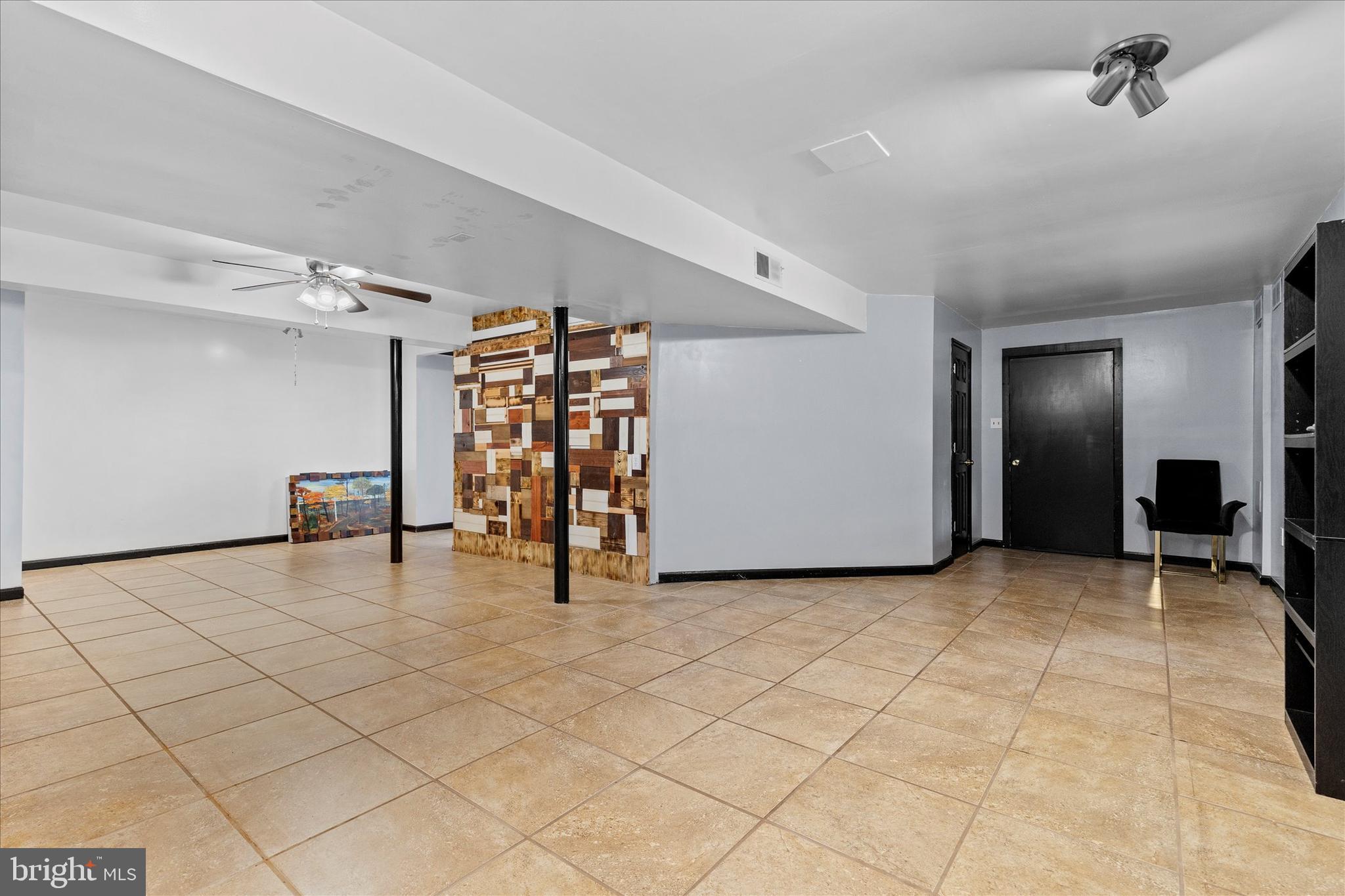 RAINBOW HILLS - Residential