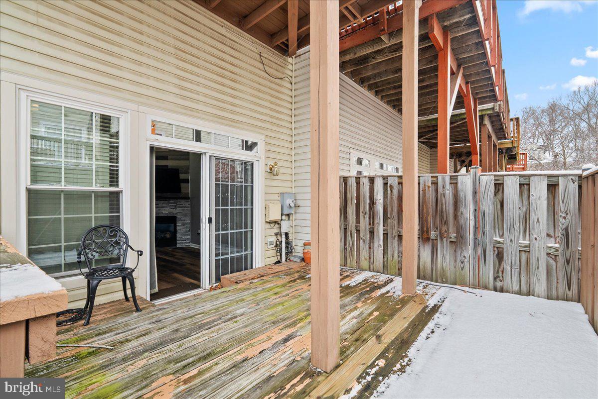 WINDY HILL - Residential Lease