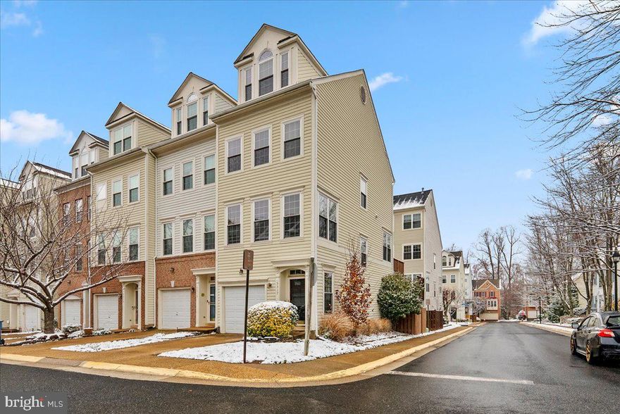 Discover the charm of this spacious 3BR/3.5BA townhome located in the sought-after Windy Hill community of Alexandria. The home offers a highly functional layout with neutral tones throughout, creating a bright and welcoming atmosphere.
The main level features warm wood floors and inviting living spaces that flow seamlessly from room to room. The well-appointed kitchen includes ample granite counter space and stainless steel appliances, and it opens to a dedicated dining area that’s perfect for everyday meals or entertaining.
Upstairs, you’ll find three generously sized bedrooms and two full baths, including a primary suite with a soaking tub and separate shower. The upper level is finished with comfortable carpeting, while the lower level offers a cozy family room with a gas fireplace—an ideal spot for relaxing. Step outside to enjoy a private deck, perfect for outdoor dining or unwinding.
The community is beautifully maintained and offers convenient access to nearby shopping and dining, as well as recreational spots such as Franconia Park and local walking paths. Commuters will appreciate the easy access to I-495 and other major routes.-------------------------------------------------------------------------------------------------------------------------------------------- All Richey Property Management residents must enroll in and purchase a Resident Benefits Package which includes liability insurance, credit building to help boost the resident’s credit score with timely rent payments, up to $1M Identity Theft Protection, HVAC air filter delivery (for applicable properties), move-in concierge service making utility connection and home service setup a breeze during your move-in, our best-in-class resident rewards program, and much more! More details and options provided upon application.