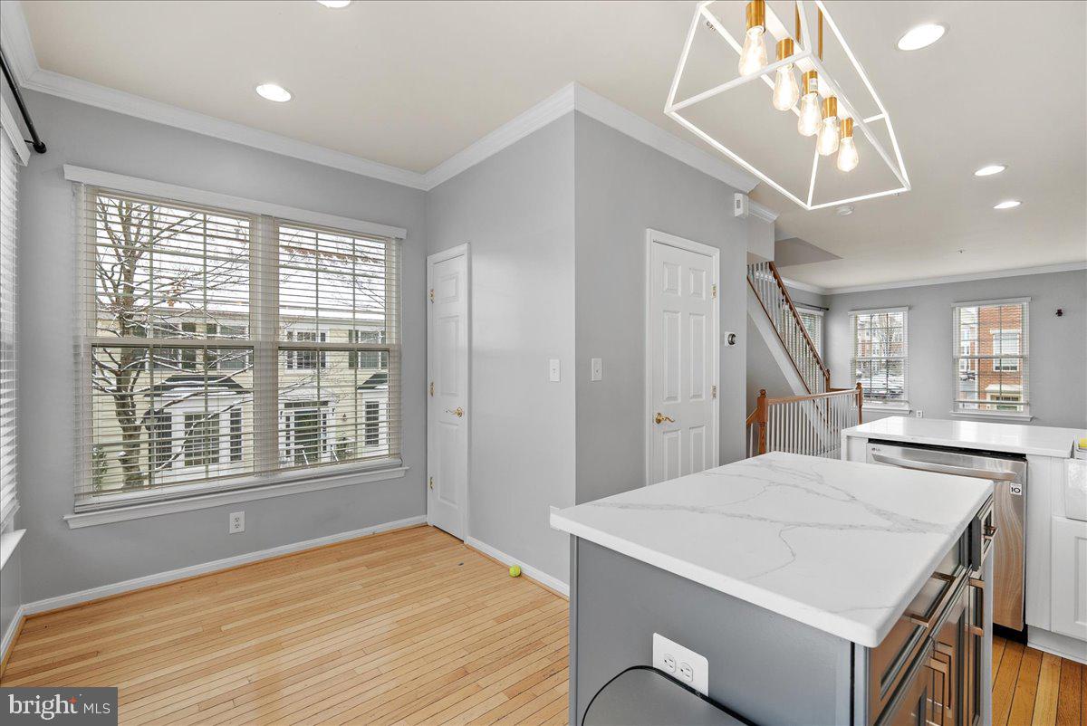 WINDY HILL - Residential Lease