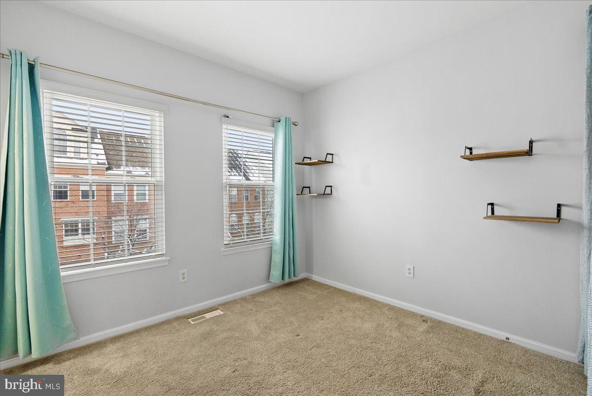 WINDY HILL - Residential Lease