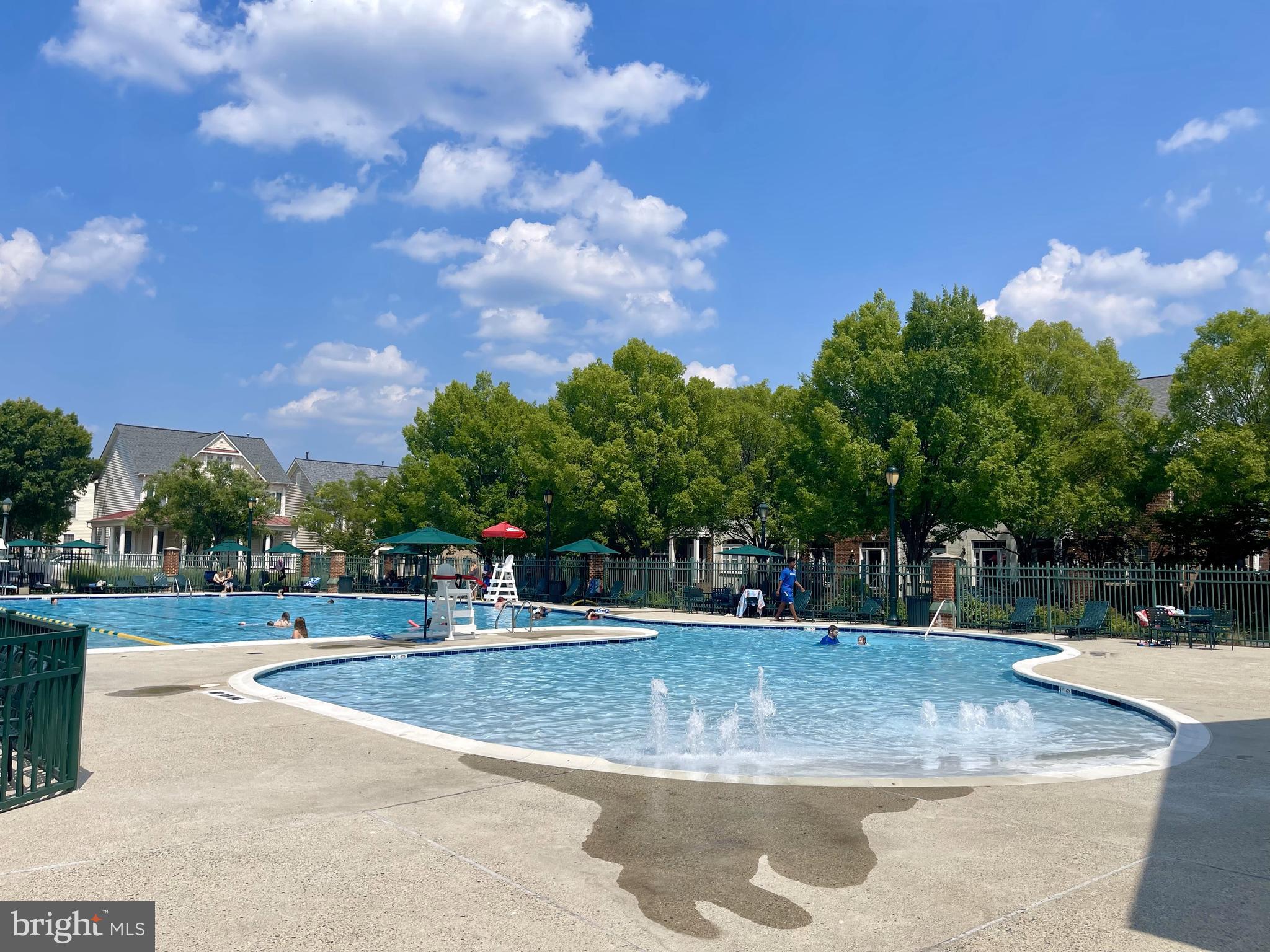 KING FARM IRVINGTON - Residential