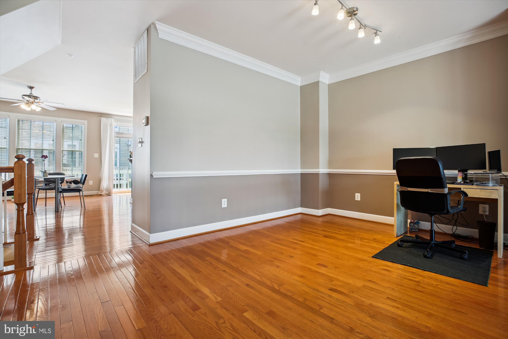 KING FARM IRVINGTON - Residential