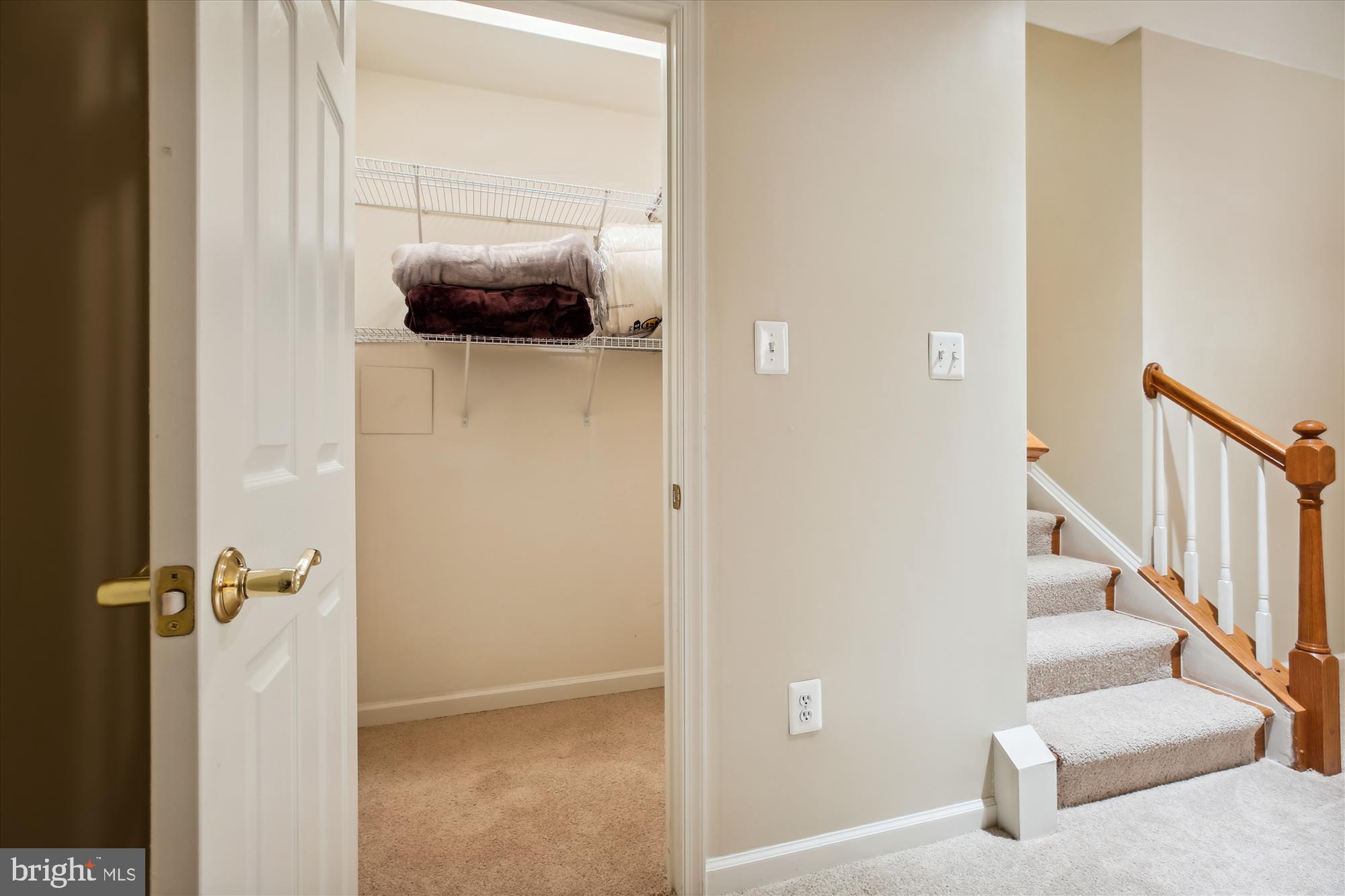 KING FARM IRVINGTON - Residential