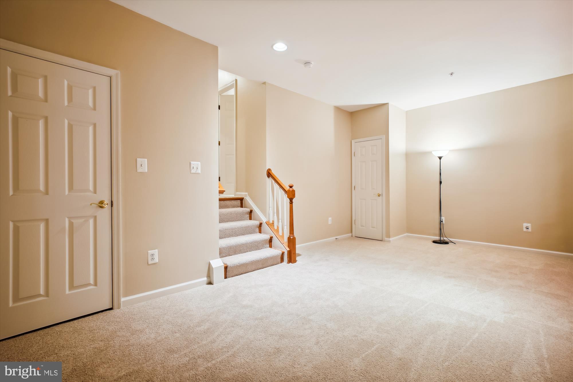 KING FARM IRVINGTON - Residential