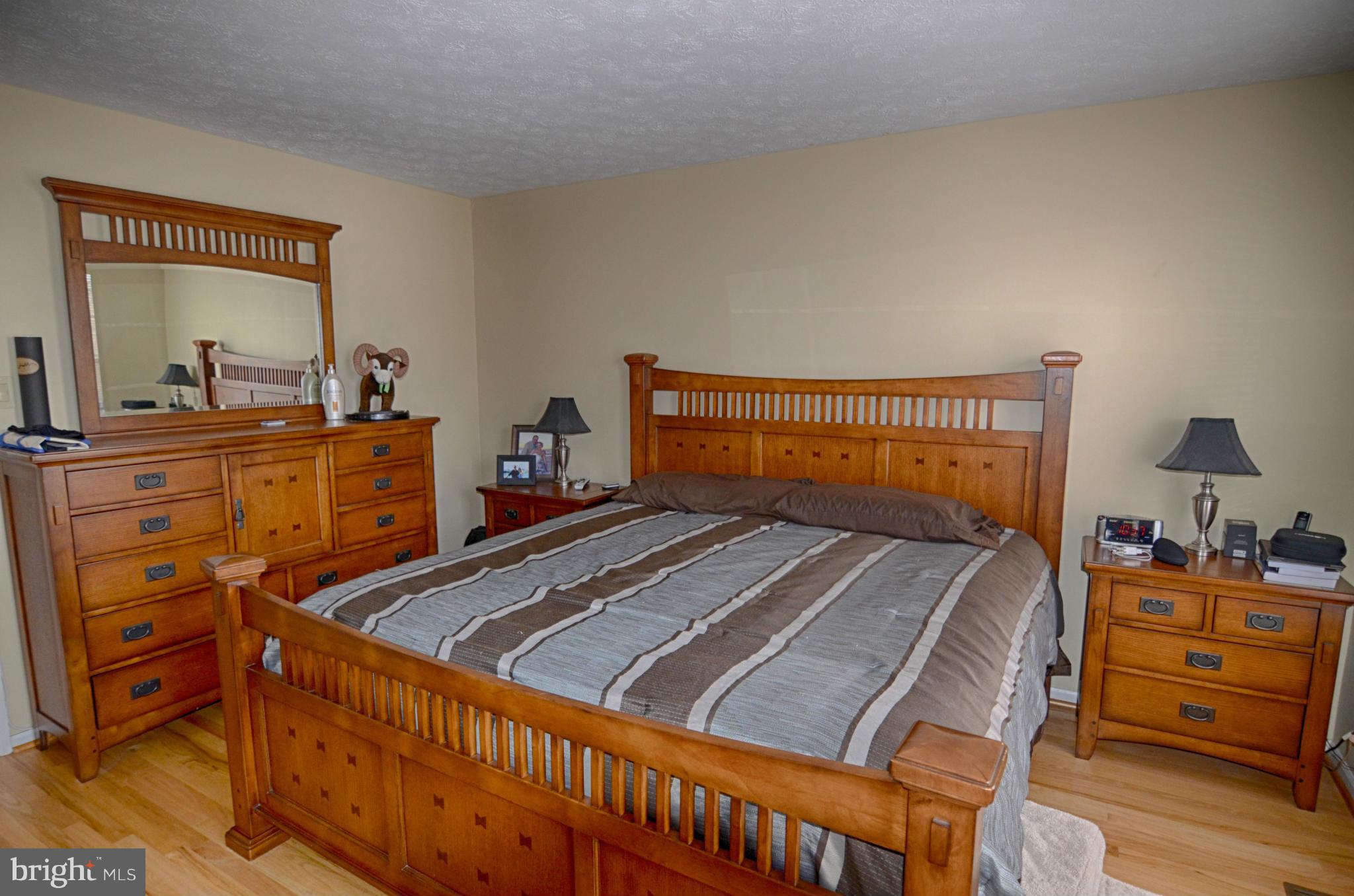 BROADVIEW - Residential