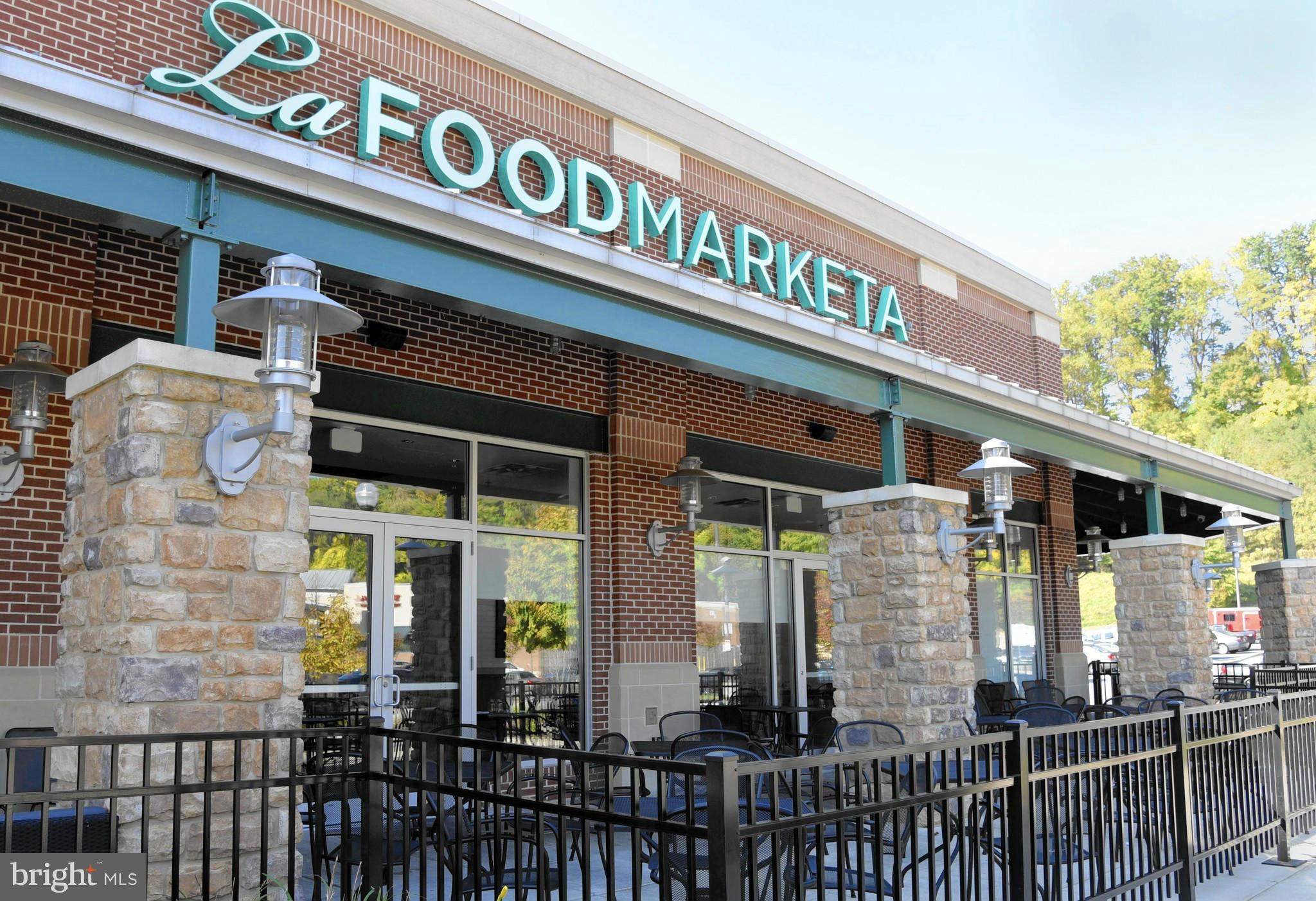 BROADVIEW - Residential