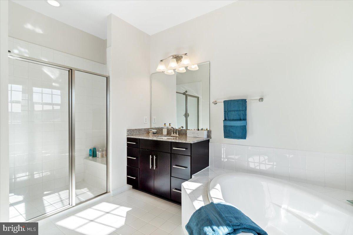 GREENBELT STATION - Residential