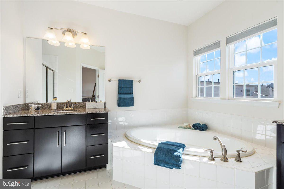 GREENBELT STATION - Residential