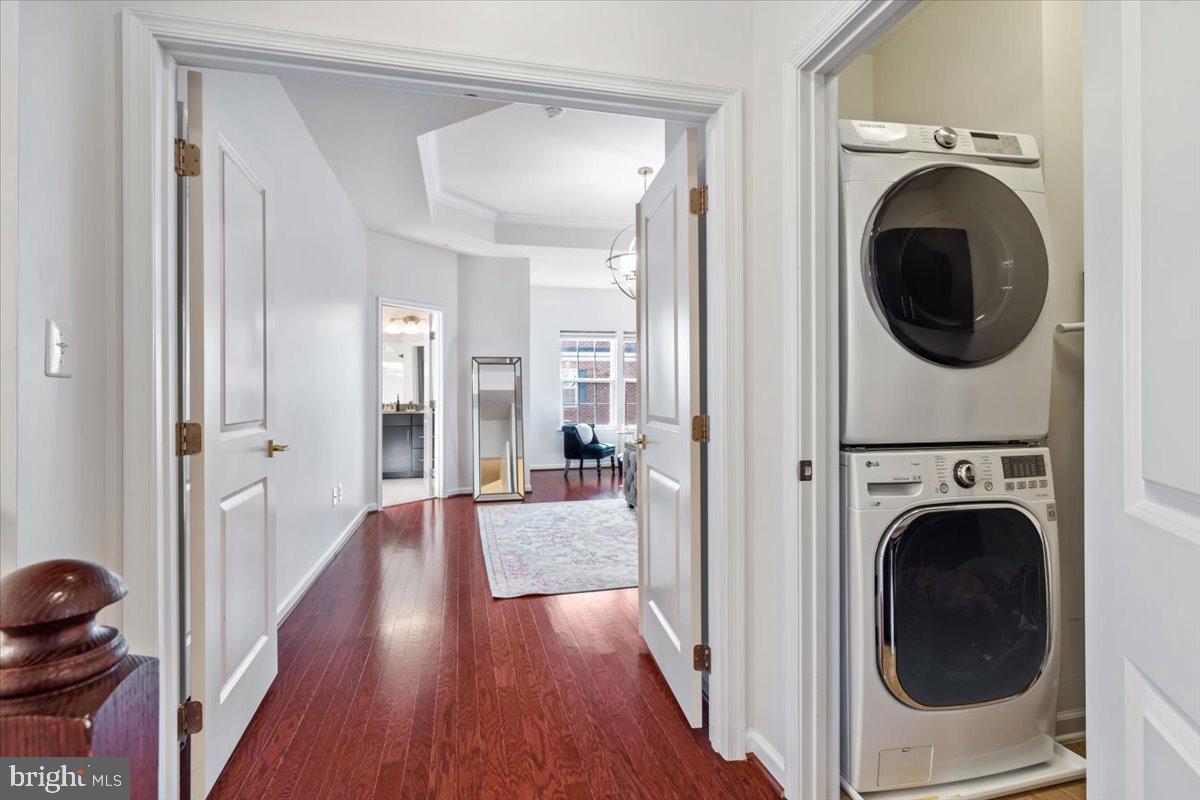 GREENBELT STATION - Residential