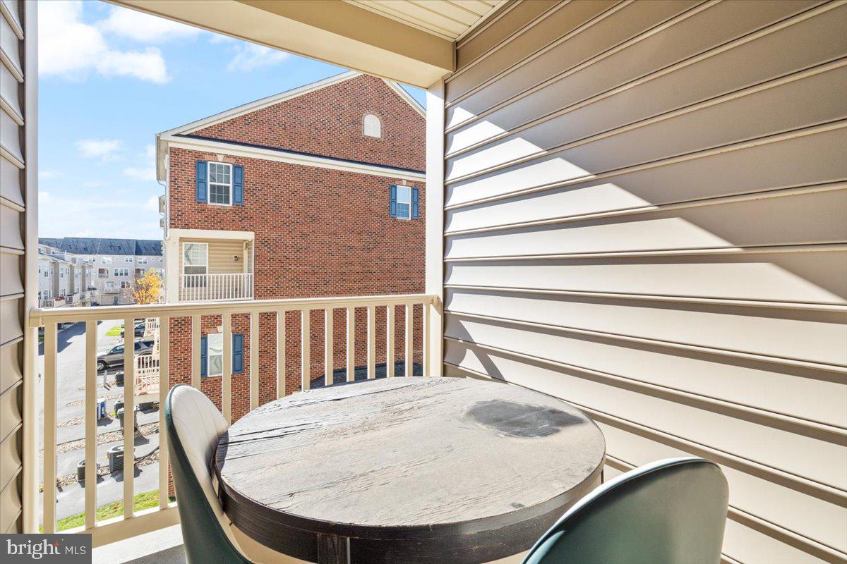 GREENBELT STATION - Residential