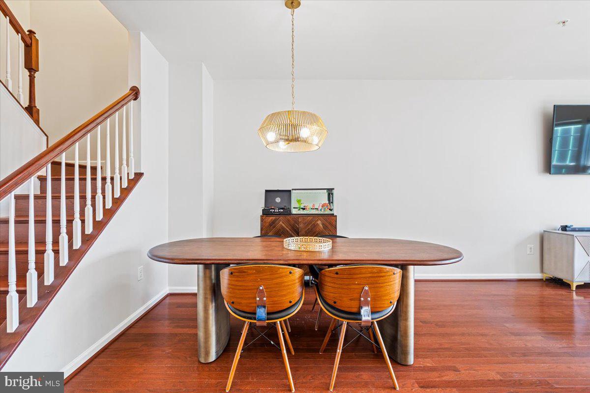 GREENBELT STATION - Residential