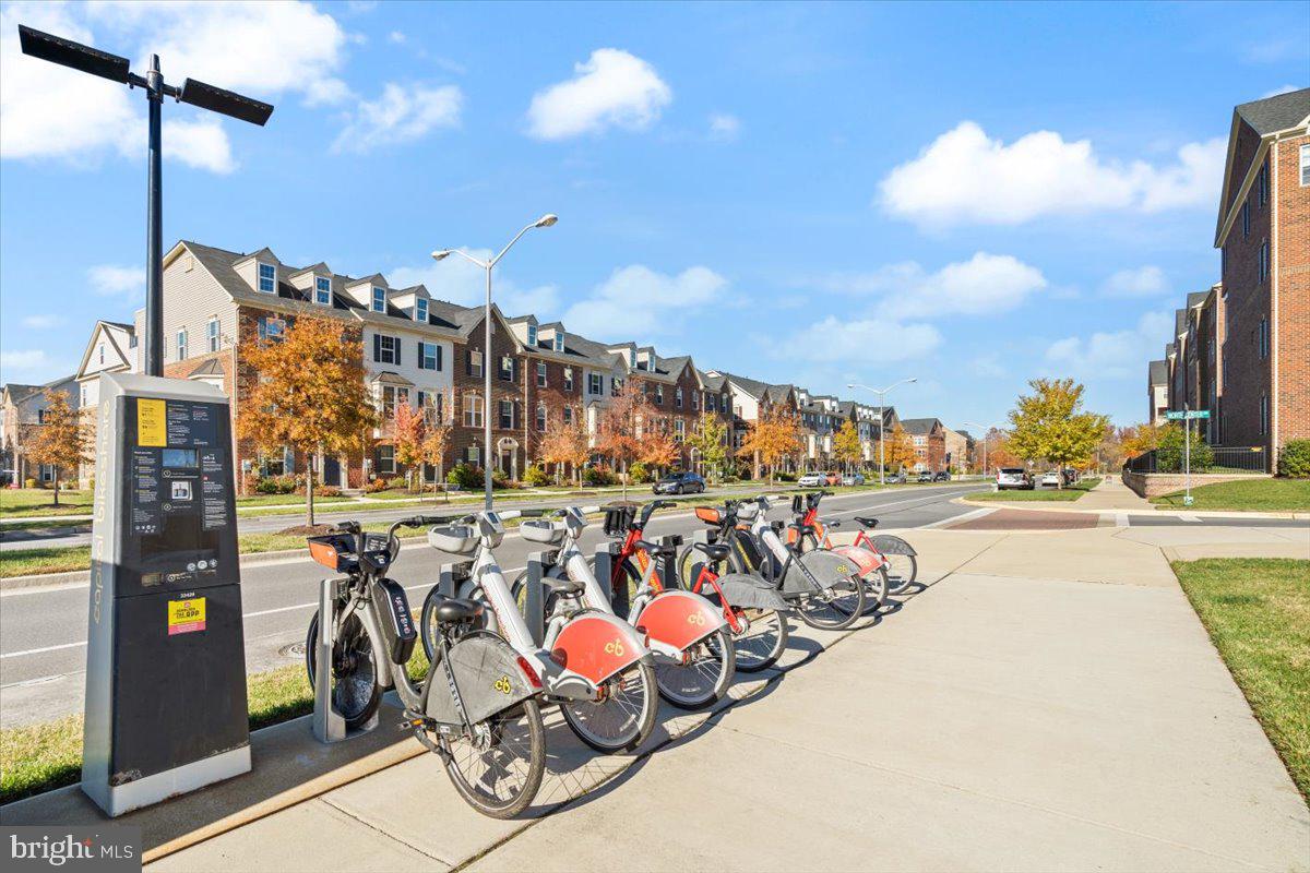 GREENBELT STATION - Residential