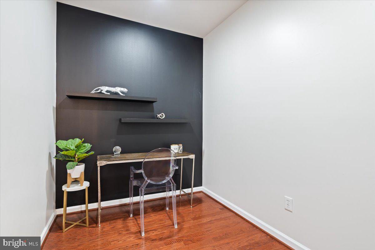 GREENBELT STATION - Residential