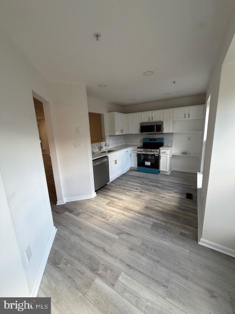 6010 ROSE BAY DRIVE