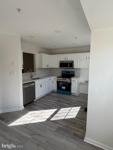 6010 ROSE BAY DRIVE
