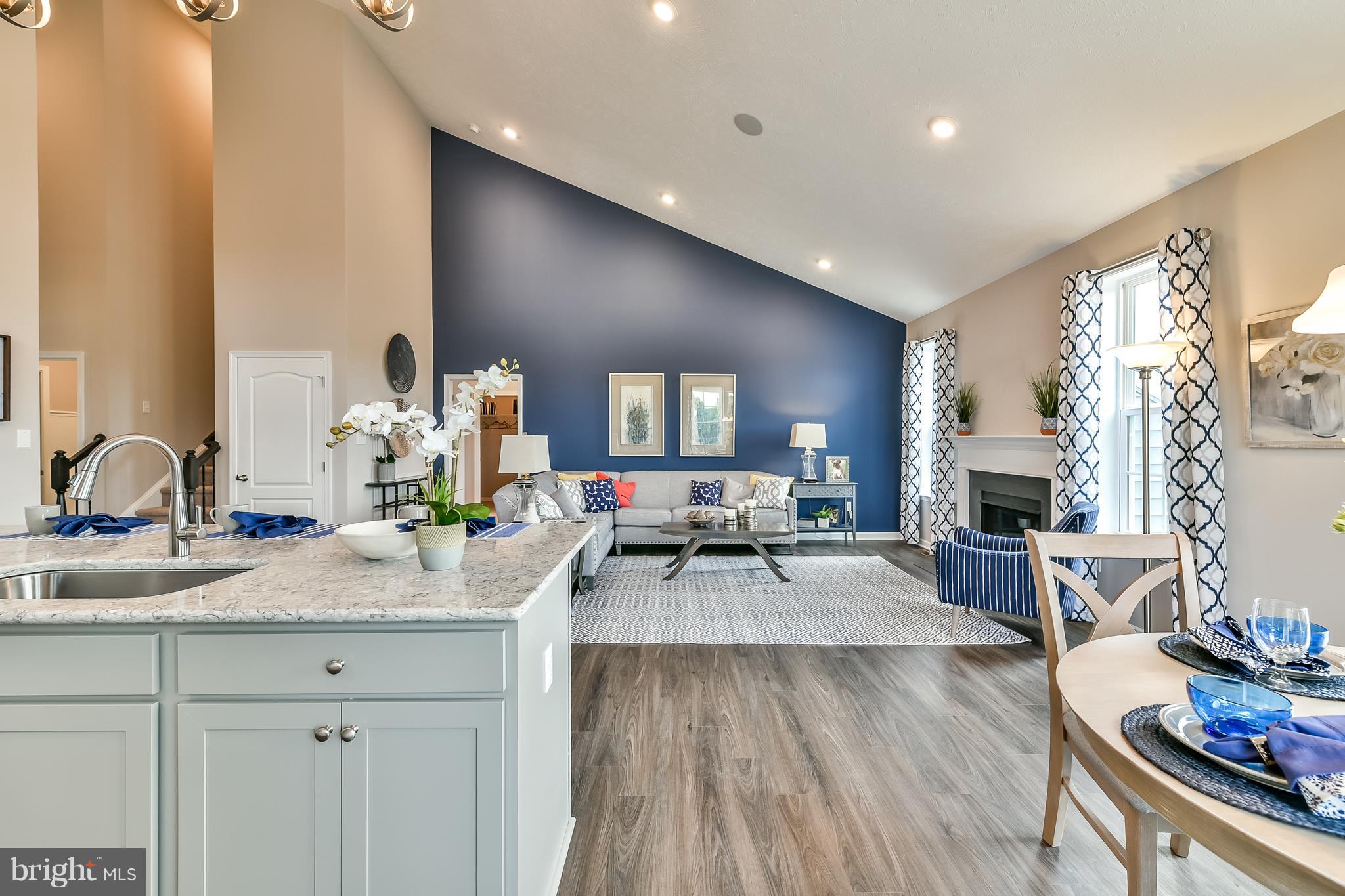 MARTINSBURG STATION - Residential