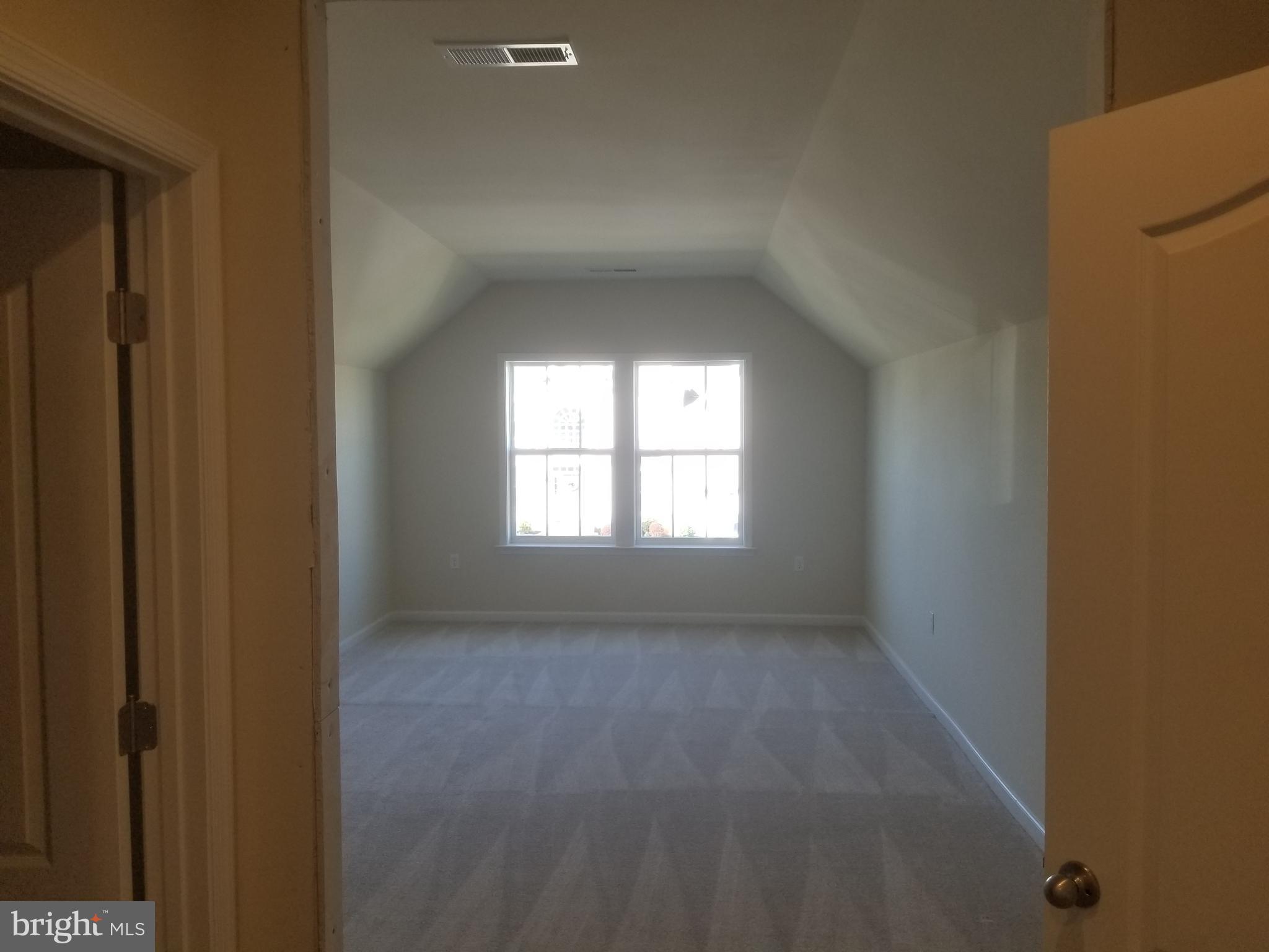 MARTINSBURG STATION - Residential