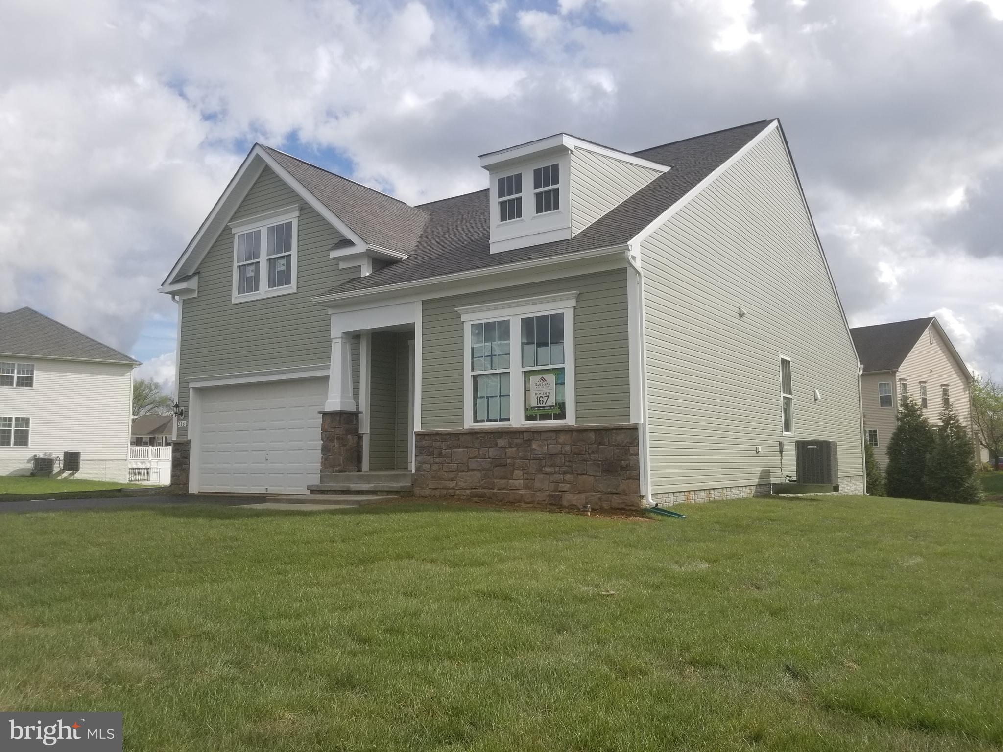 MARTINSBURG STATION - Residential