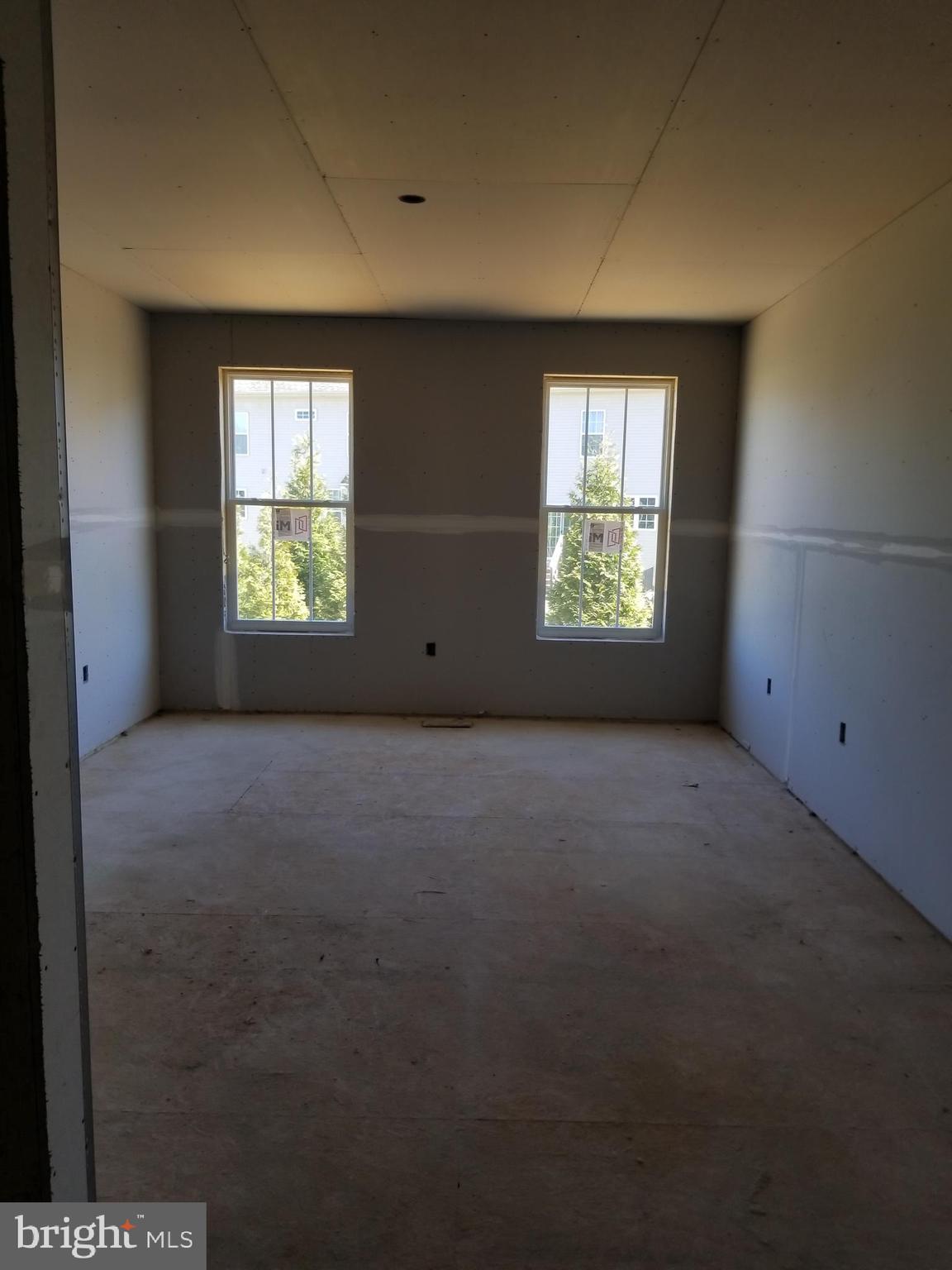 MARTINSBURG STATION - Residential