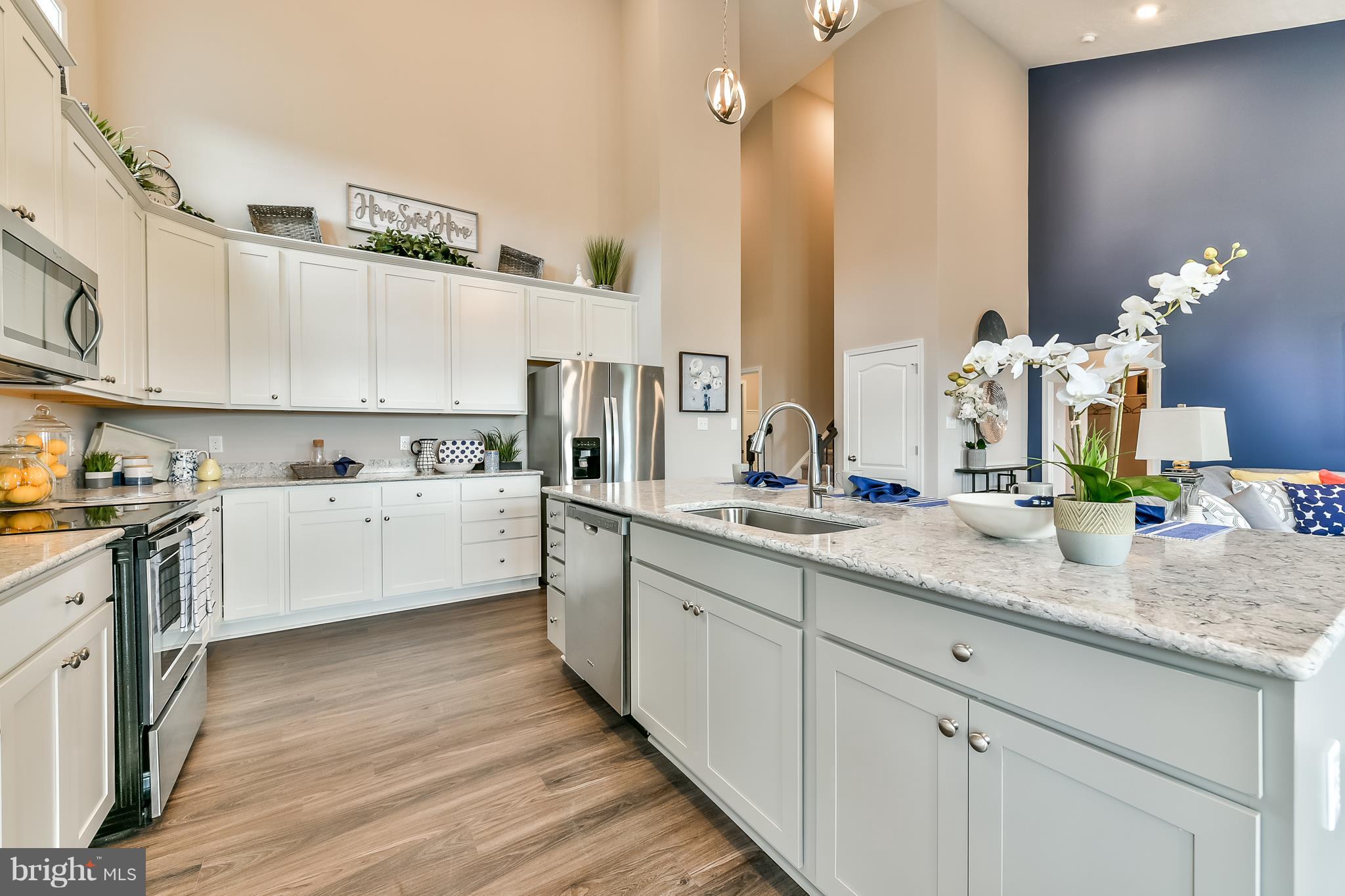 MARTINSBURG STATION - Residential