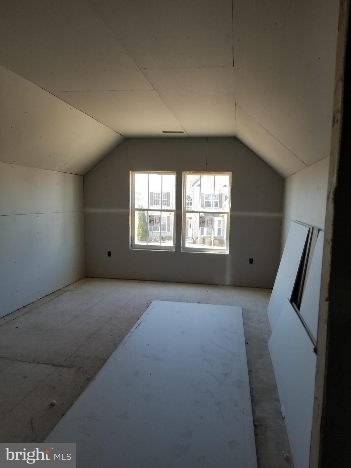 MARTINSBURG STATION - Residential