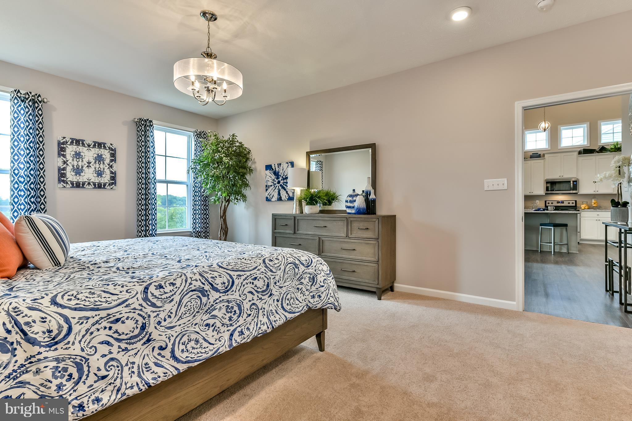 MARTINSBURG STATION - Residential