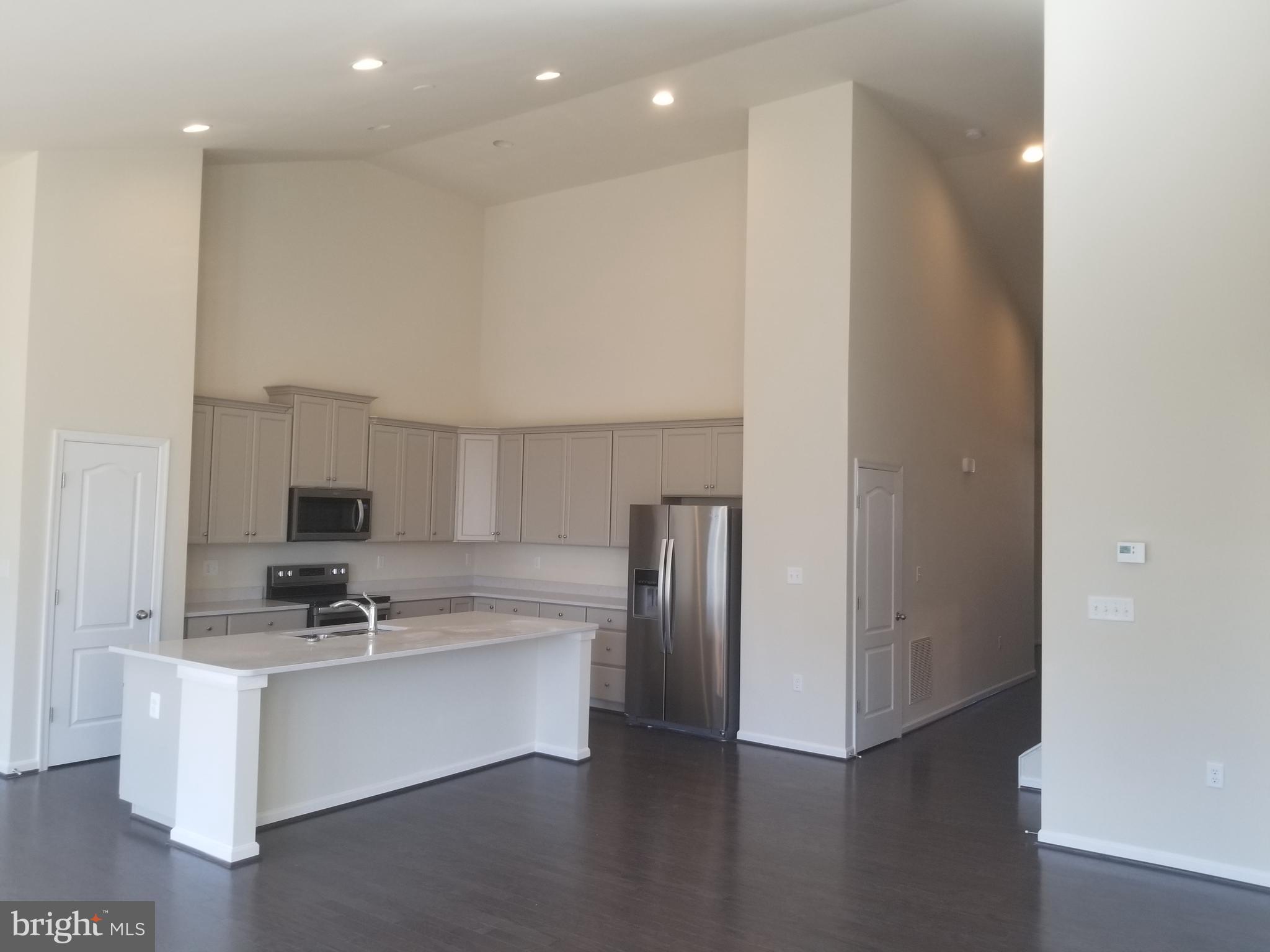 MARTINSBURG STATION - Residential