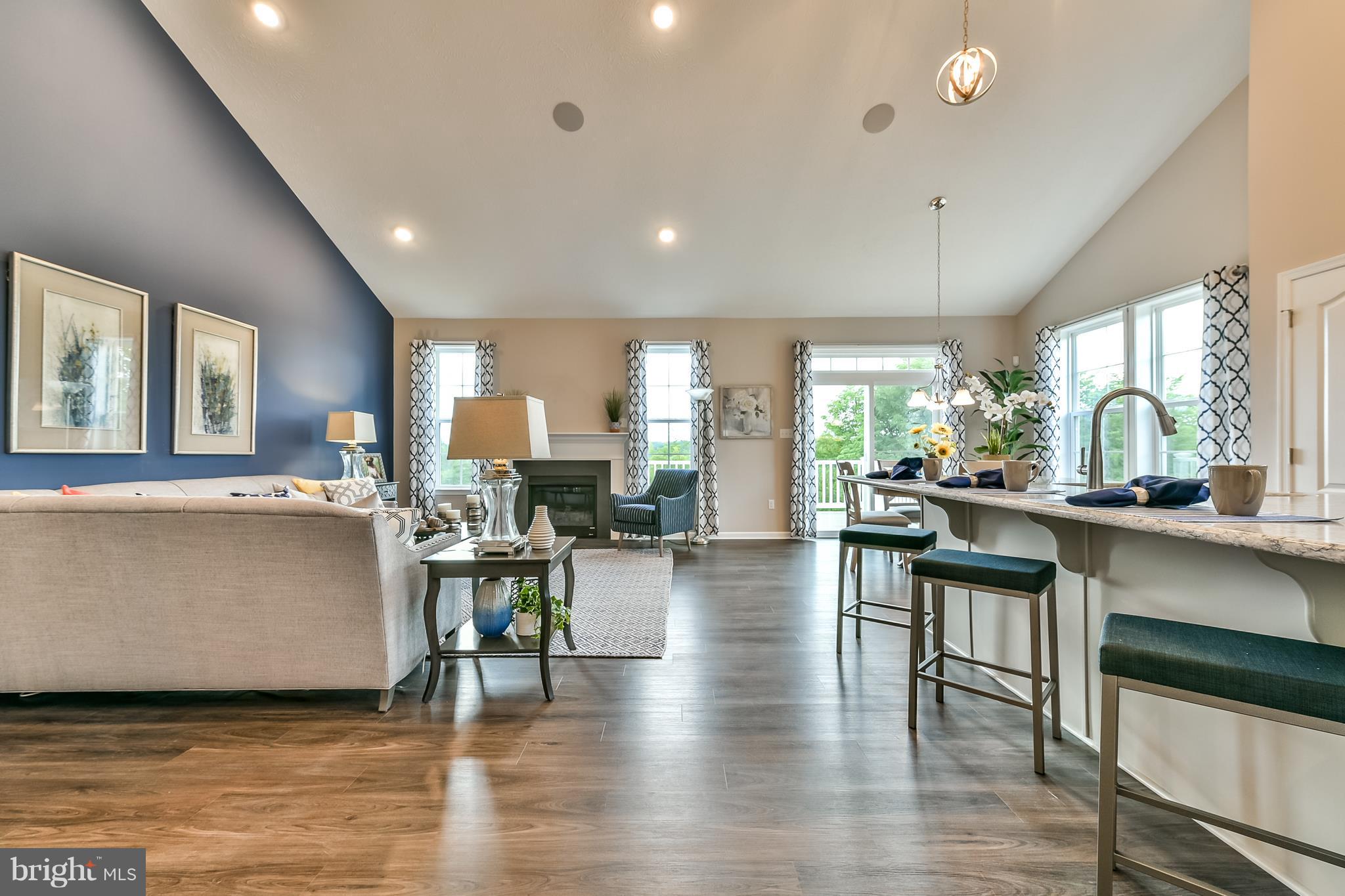 MARTINSBURG STATION - Residential