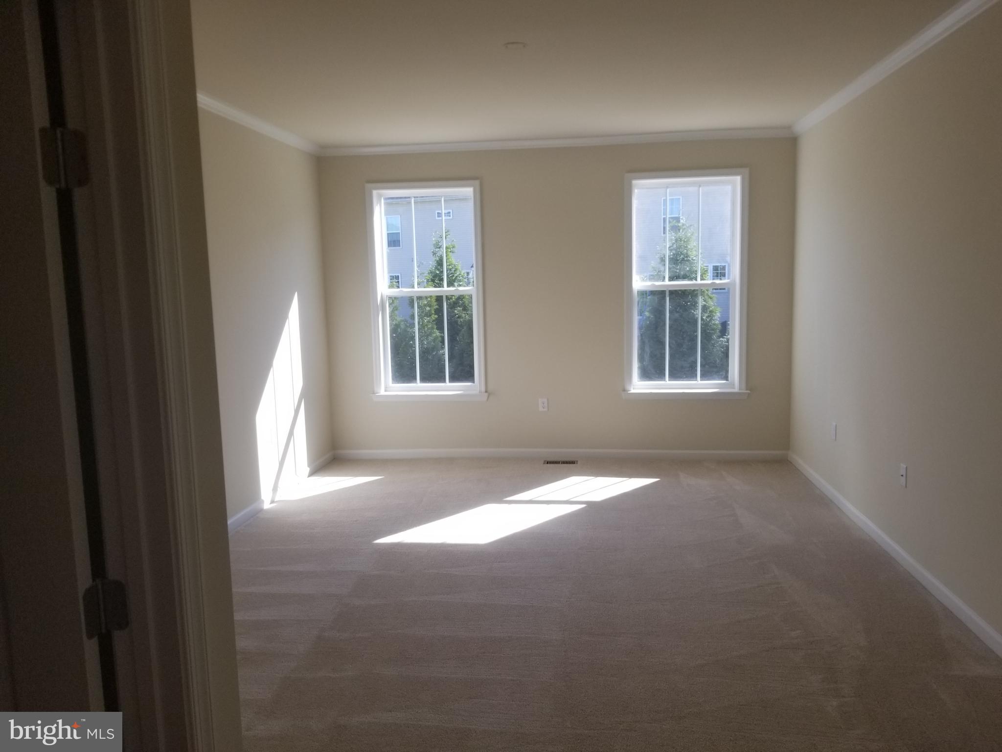 MARTINSBURG STATION - Residential