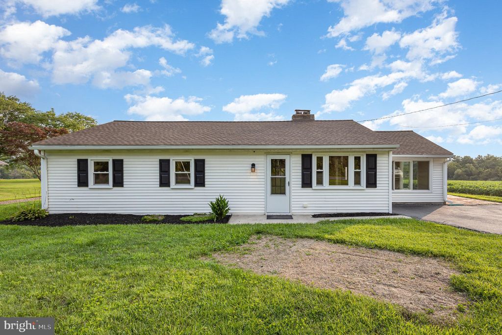 Photo of 609 Rife Run Road, Manheim, PA 17545 (MLS # PALA2055924)