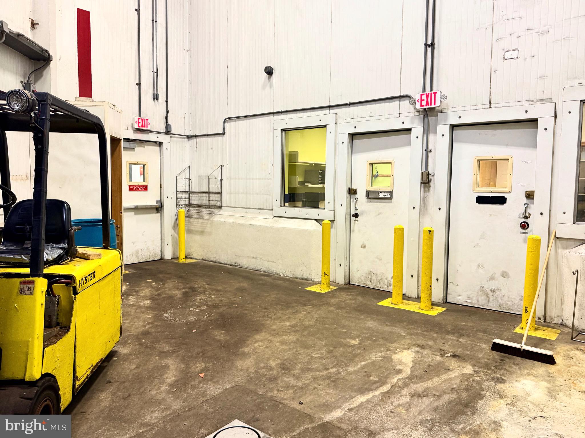 WEST END LANCASTER - Commercial Lease