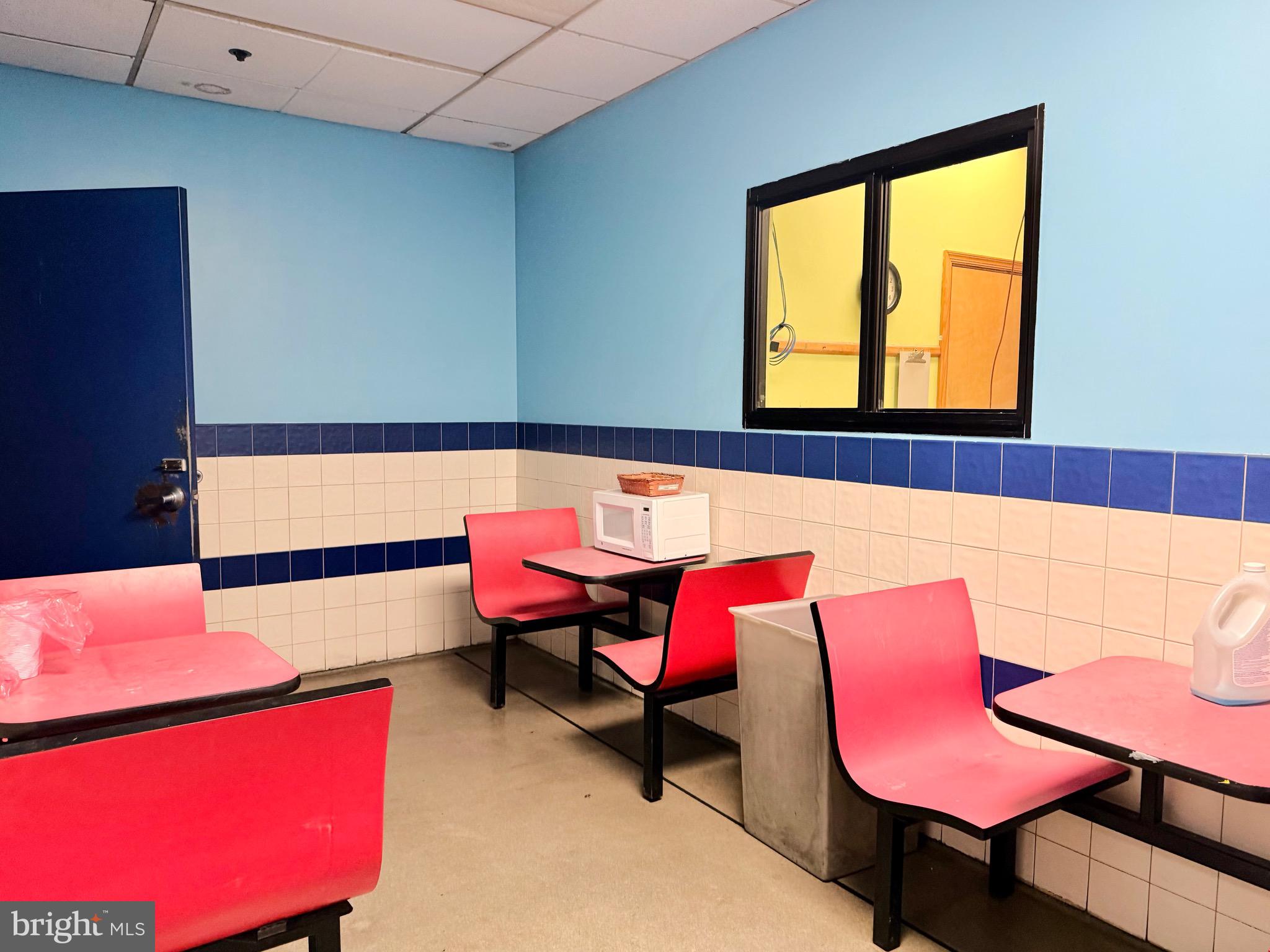 WEST END LANCASTER - Commercial Lease