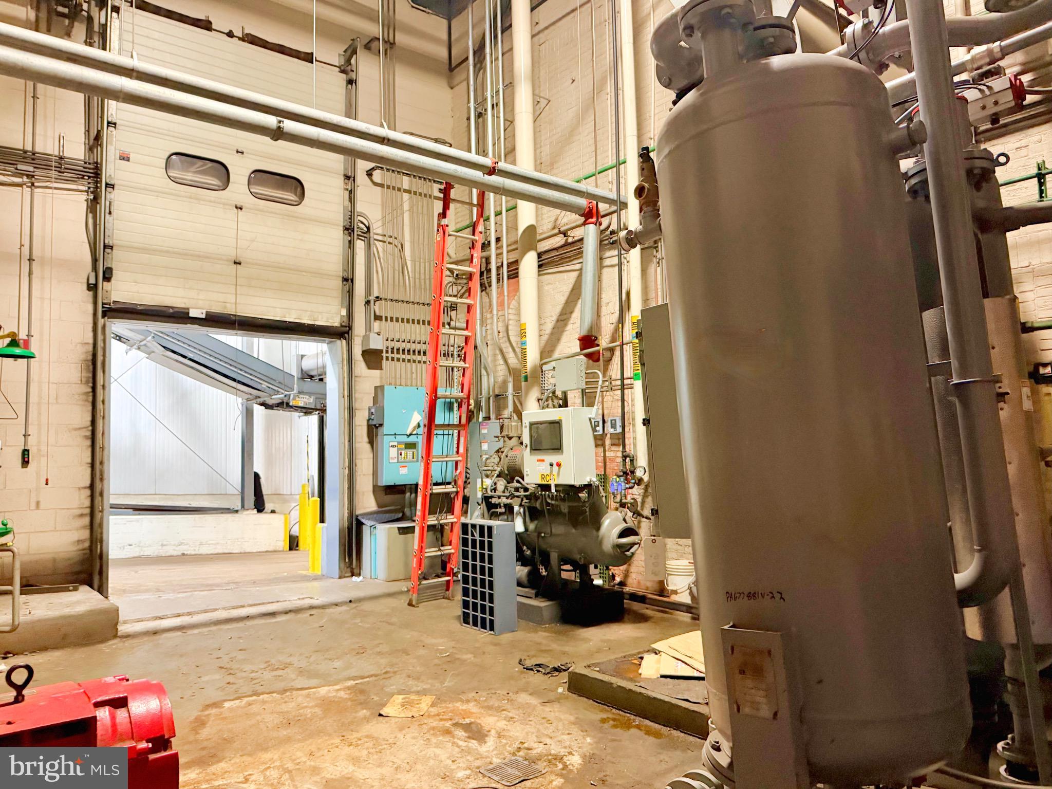 WEST END LANCASTER - Commercial Lease