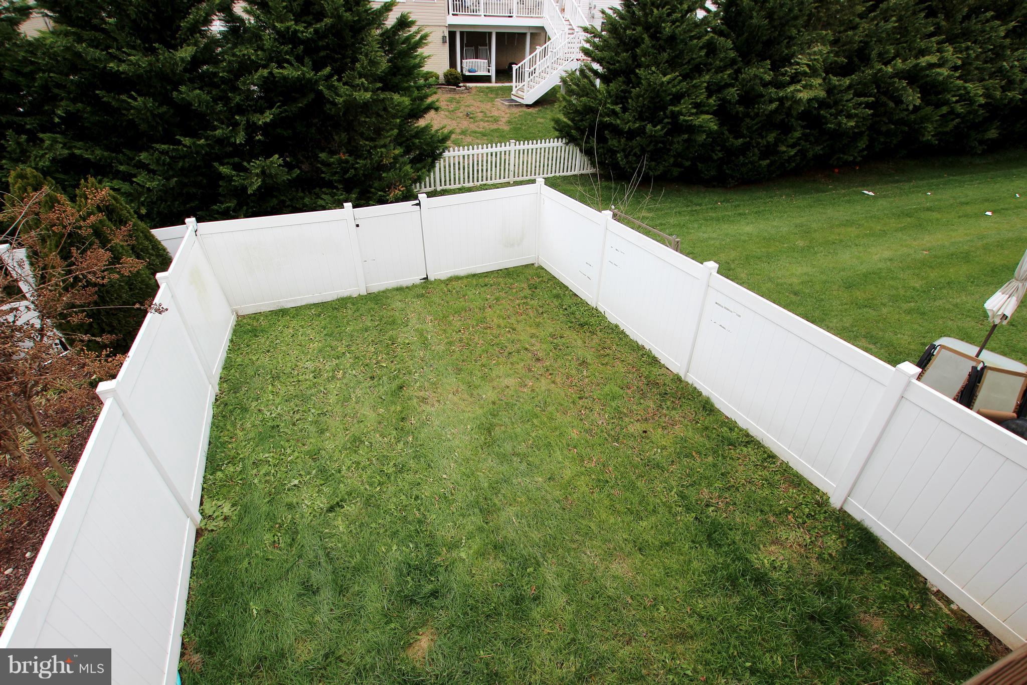 LAKELAND PLACE - Residential