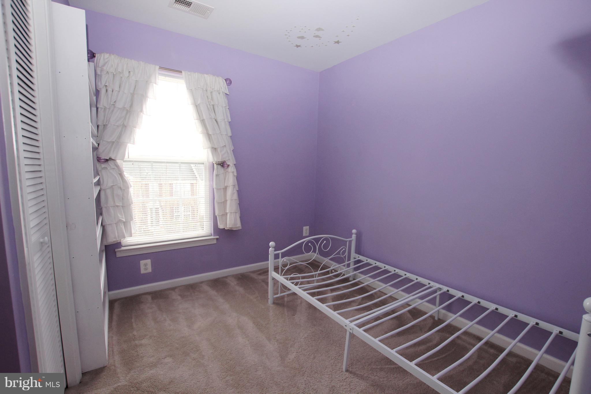 LAKELAND PLACE - Residential